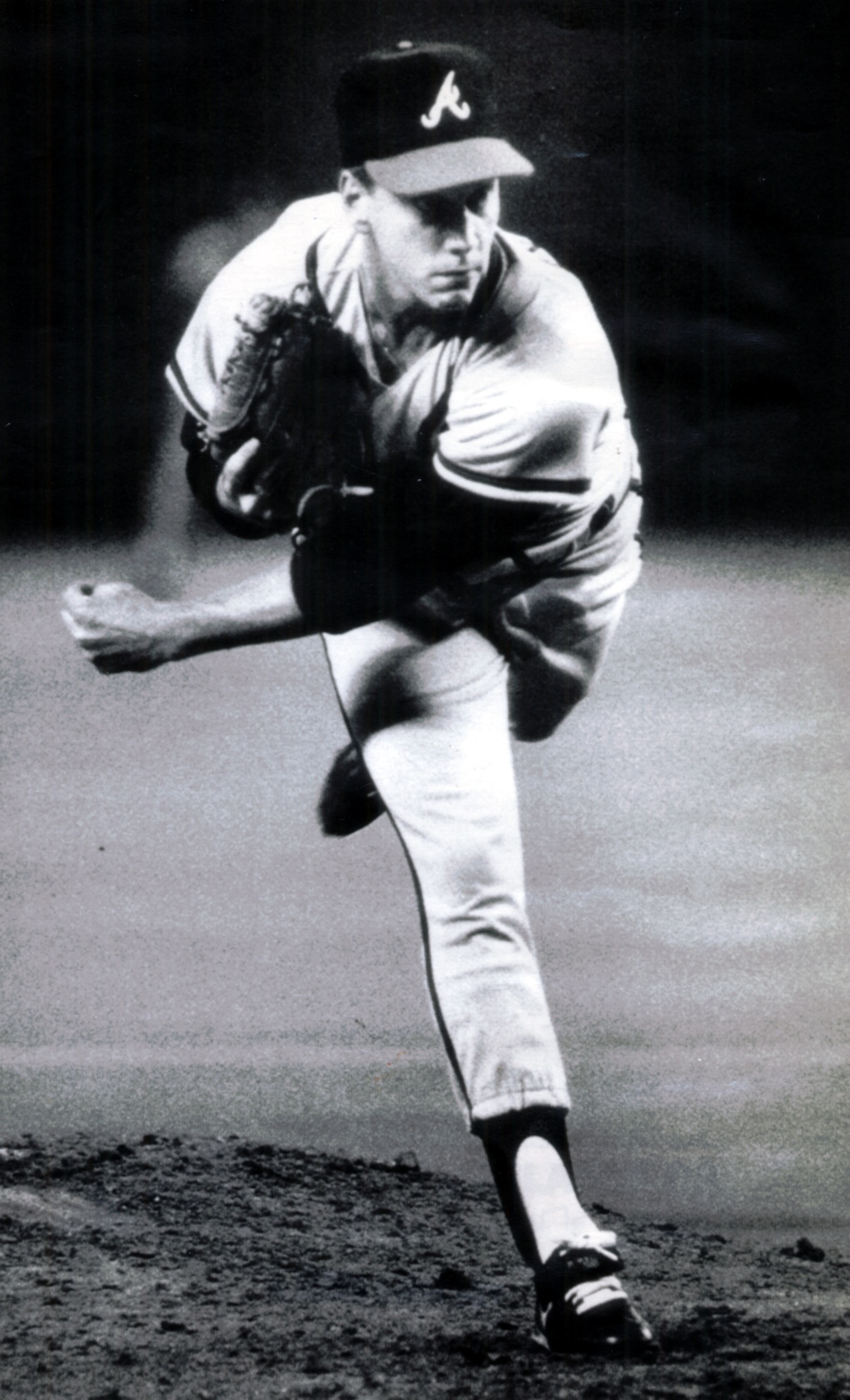 Rookie Tom Glavine unleashes a pitch in his first major league appearance against the Houston Astros at the Houston Astrodome in 1987.