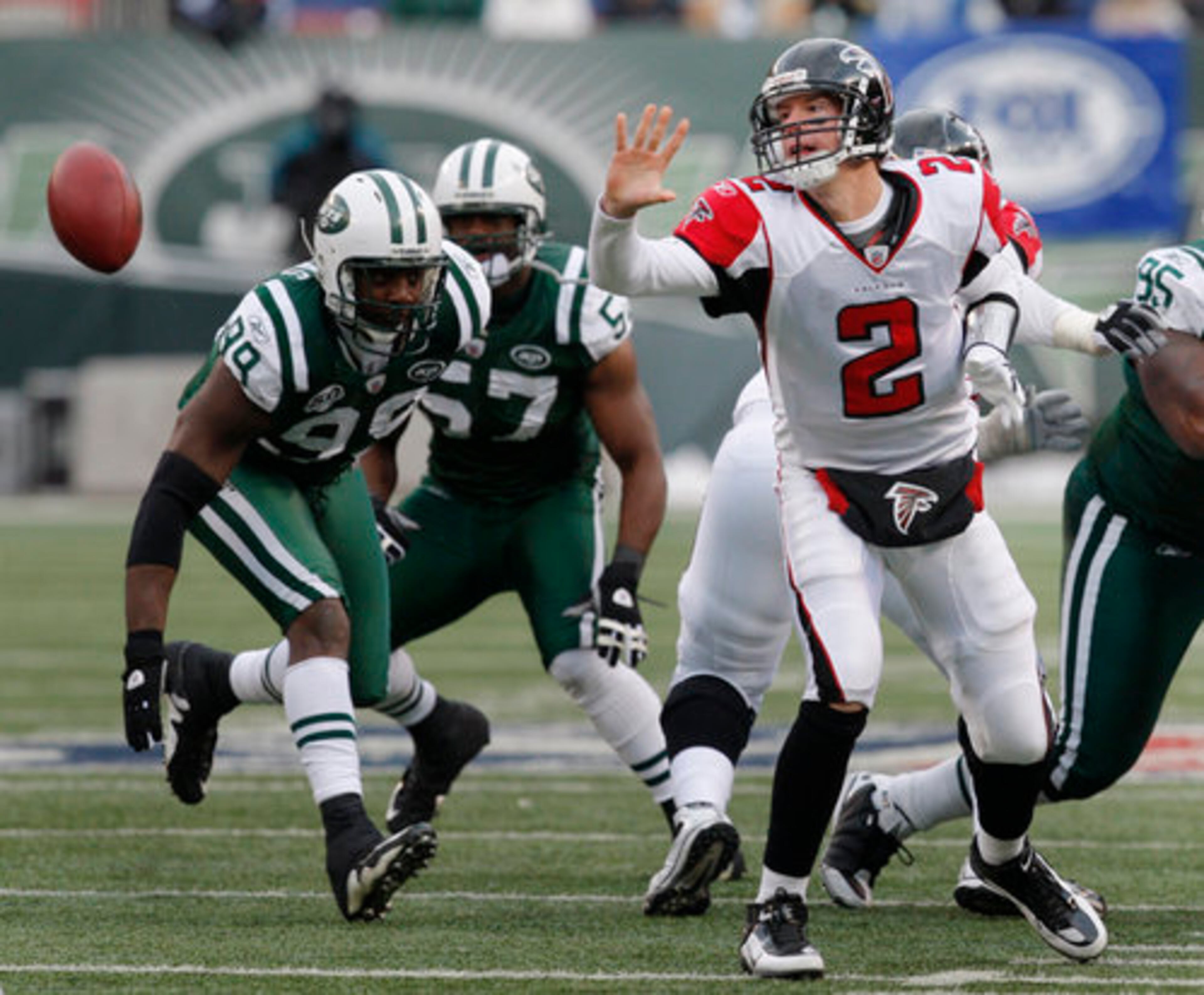 Falcons quarterback Matt Ryan returned to action two weeks after suffering a turf toe injury. Ryan was 16-for-34 for 152 yards and a touchdown.