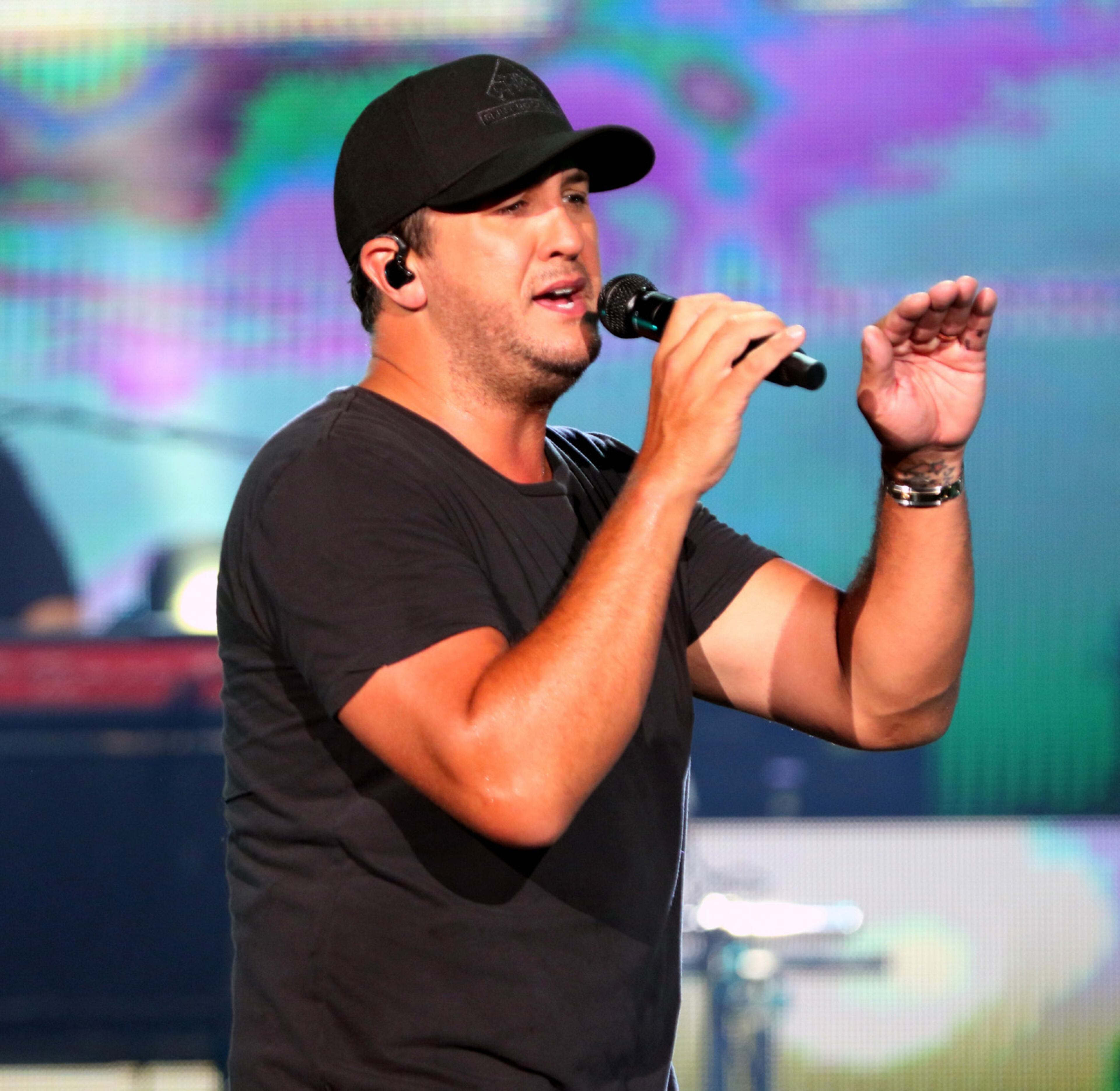 Leesburg native Luke Bryan brought his Raised Right Tour to a packed Lakewood Amphitheatre on Saturday, July 9, 2022, in Atlanta with Riley Green and Mitchell Tenpenny opening the show. (Photo: Robb Cohen for The Atlanta Journal-Constitution)