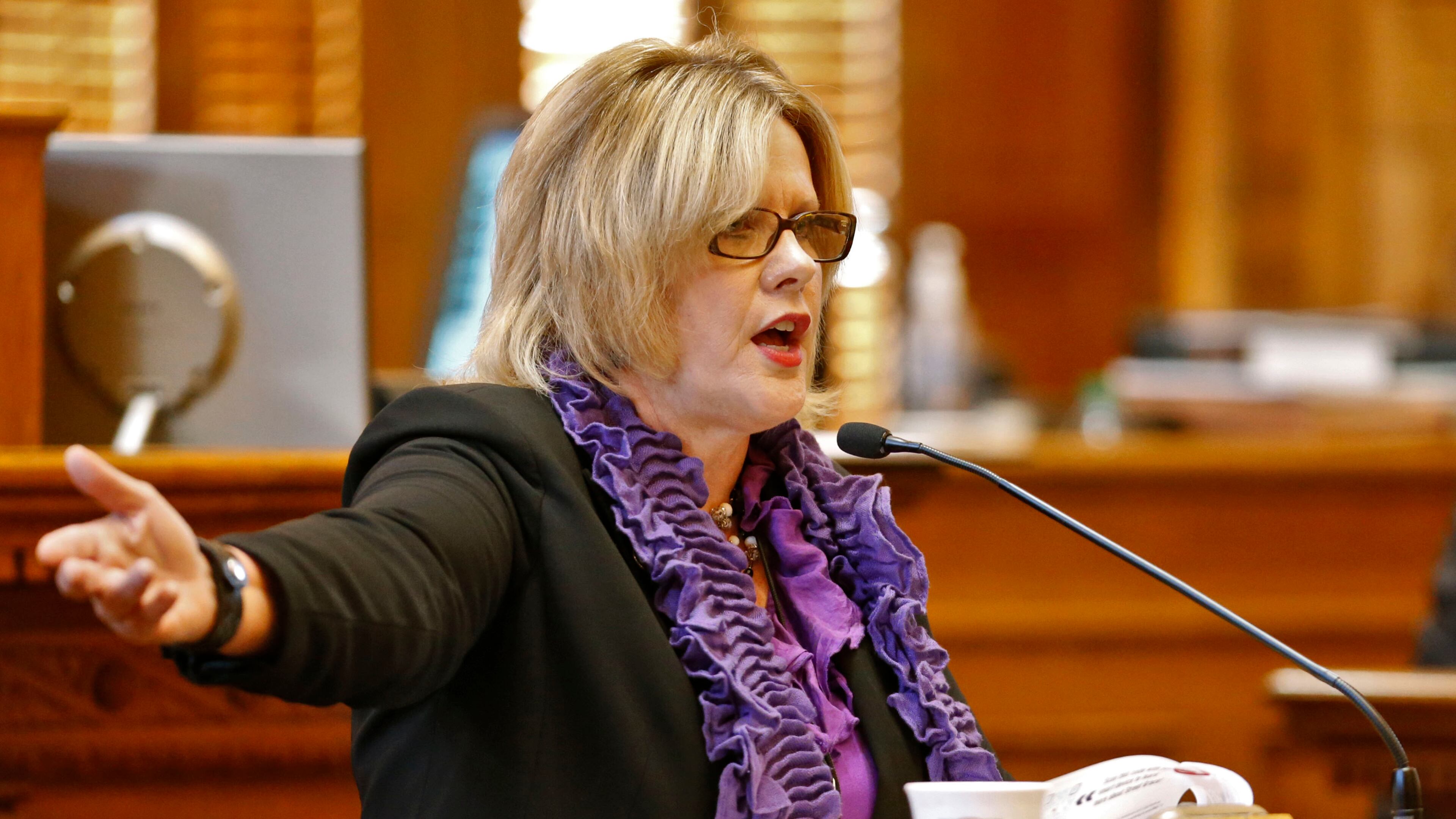 Senate Health and Human Services Chairwoman Rene Unterman, R-Buford, is promoting legislation that would allow dental hygienists to do basic cleaning and preventive care without a dentist present at so-called “safety-net settings,” qualified health centers, school-based health clinics and dental offices. A Georgia Tech researcher told a legislative committee in August that more than 600,000 Georgia children with families on Medicaid do not live within what the state considers an acceptable distance to a dentist who accepts Medicaid patients. BOB ANDRES / BANDRES@AJC.COM