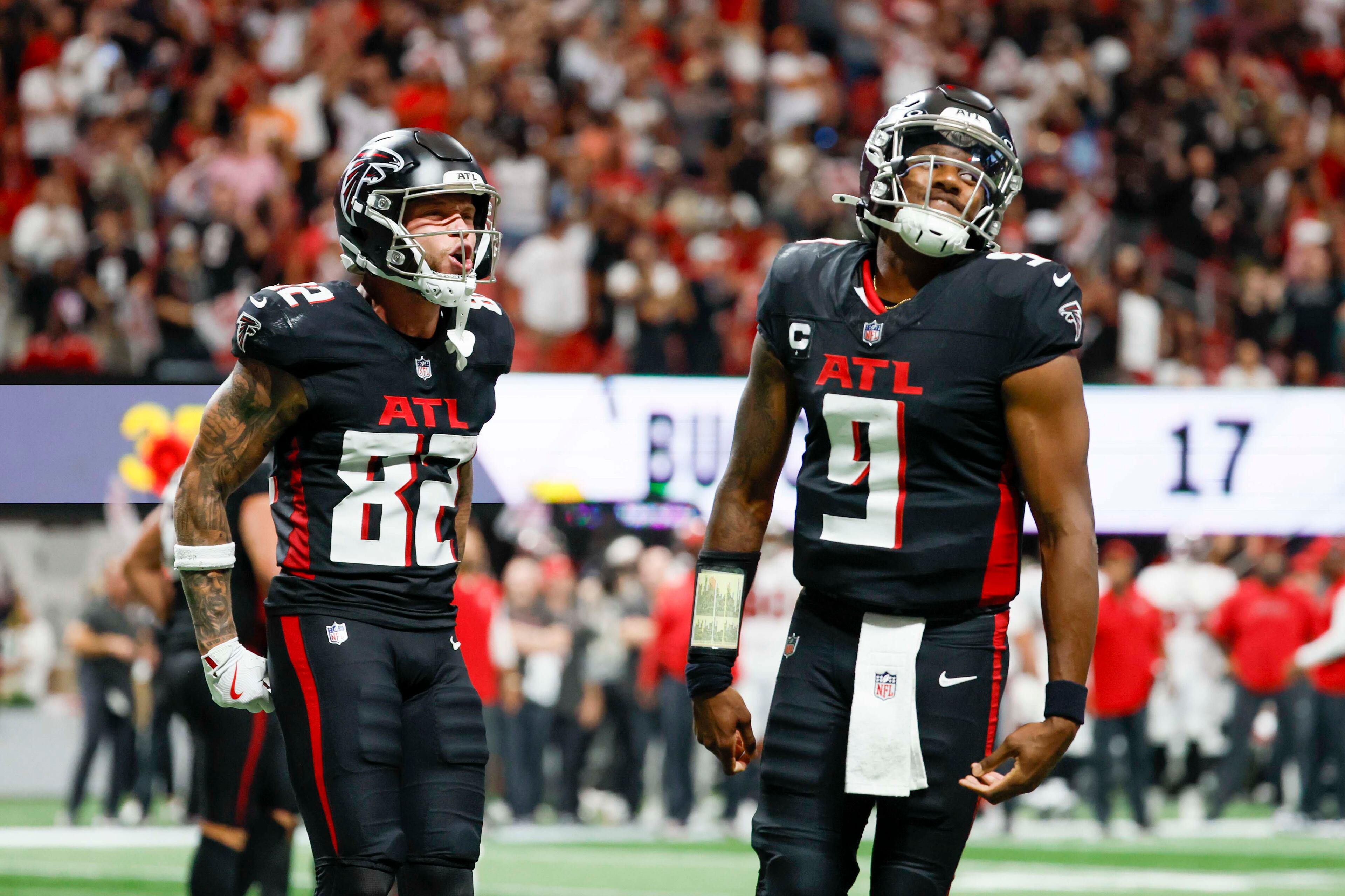 Atlanta Falcons wide receiver Casey Washington (82) celebrates with Atlanta Falcons quarterback Michael Penix Jr. (9) after his touchdown during the second half of an NFL football game against the Tampa Bay Buccaneers at Mercedes-Benz Stadium on Sunday, September 7, 2025, in Atlanta.
(Miguel Martinez/ AJC)