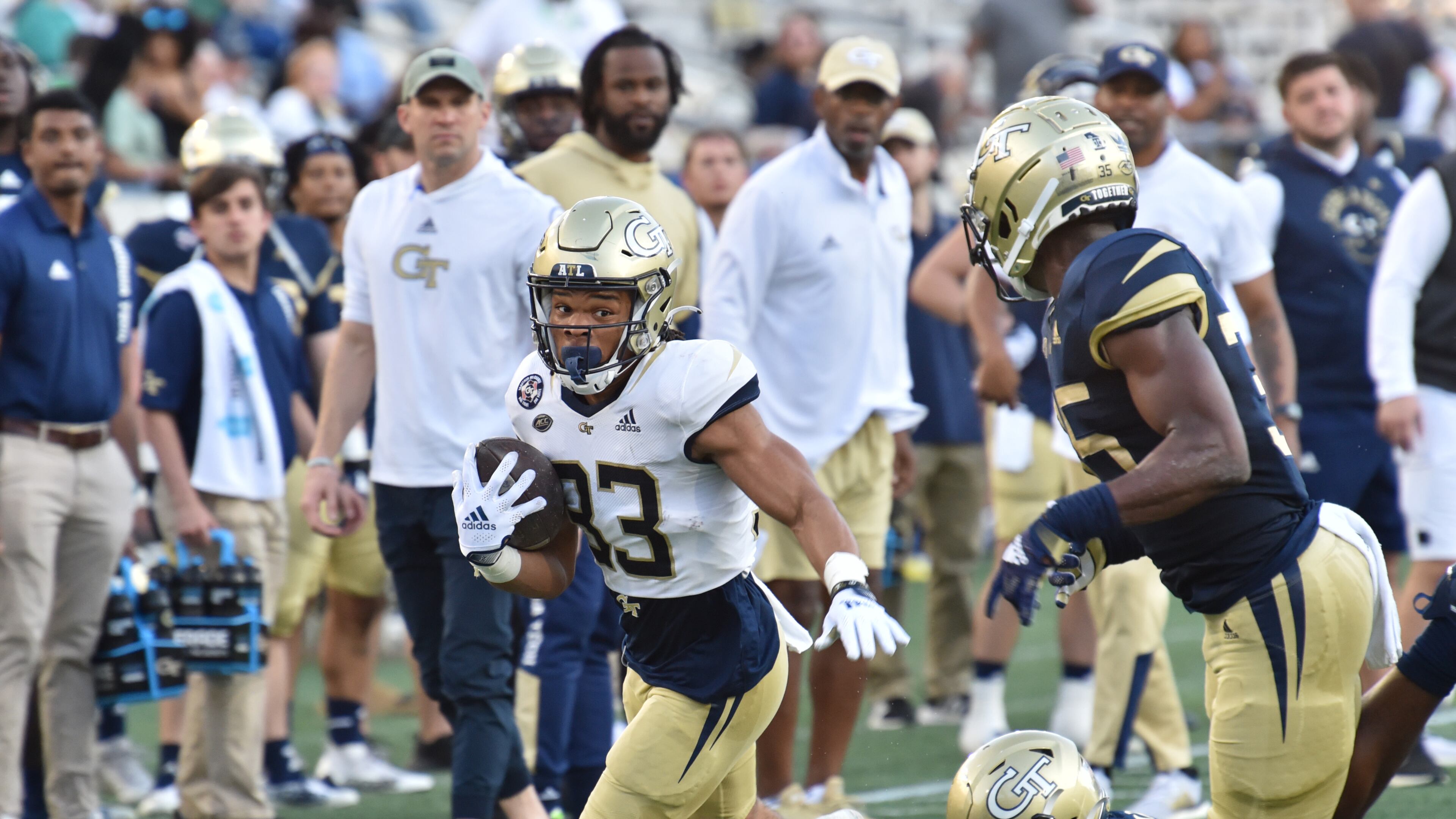 Georgia Tech running back Daylon Gordon runs with the ball during the spring game on March 17, 2022. Georgia Tech coach Brent Key will wrap up his first spring practice with a spring game April 15, ESPN announced Monday. It will be the Yellow Jackets’ first spring game on a Saturday since 2011. (Hyosub Shin file photo / Hyosub.Shin@ajc.com)