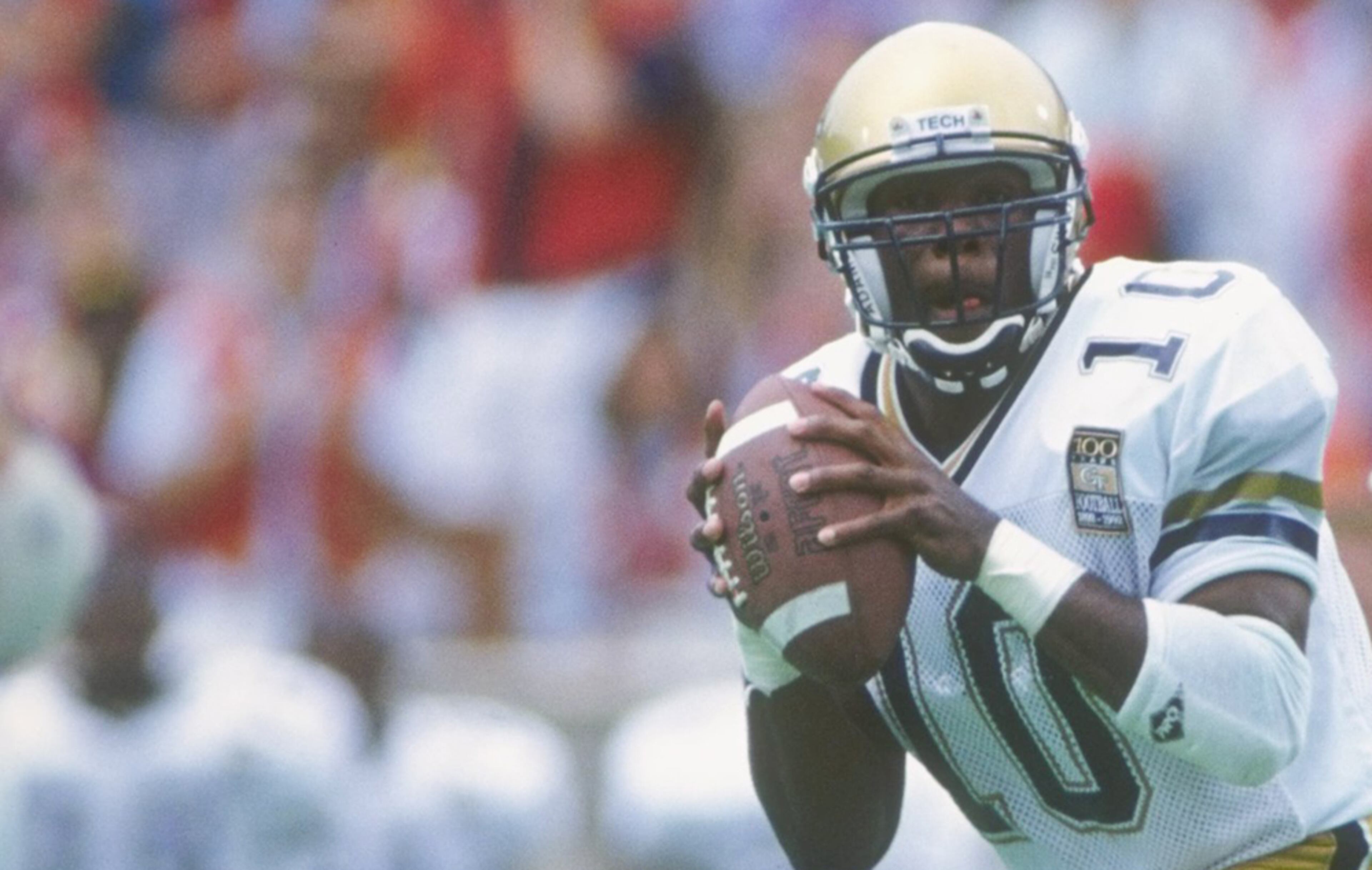 Georgia Tech entered it's annual matchup with in-state rival Georgia at Athens as the No. 2 team in the country. Quarterback Shawn Jones and the Jackets rolled to a 40–23, a consecutive win over the Bulldogs.