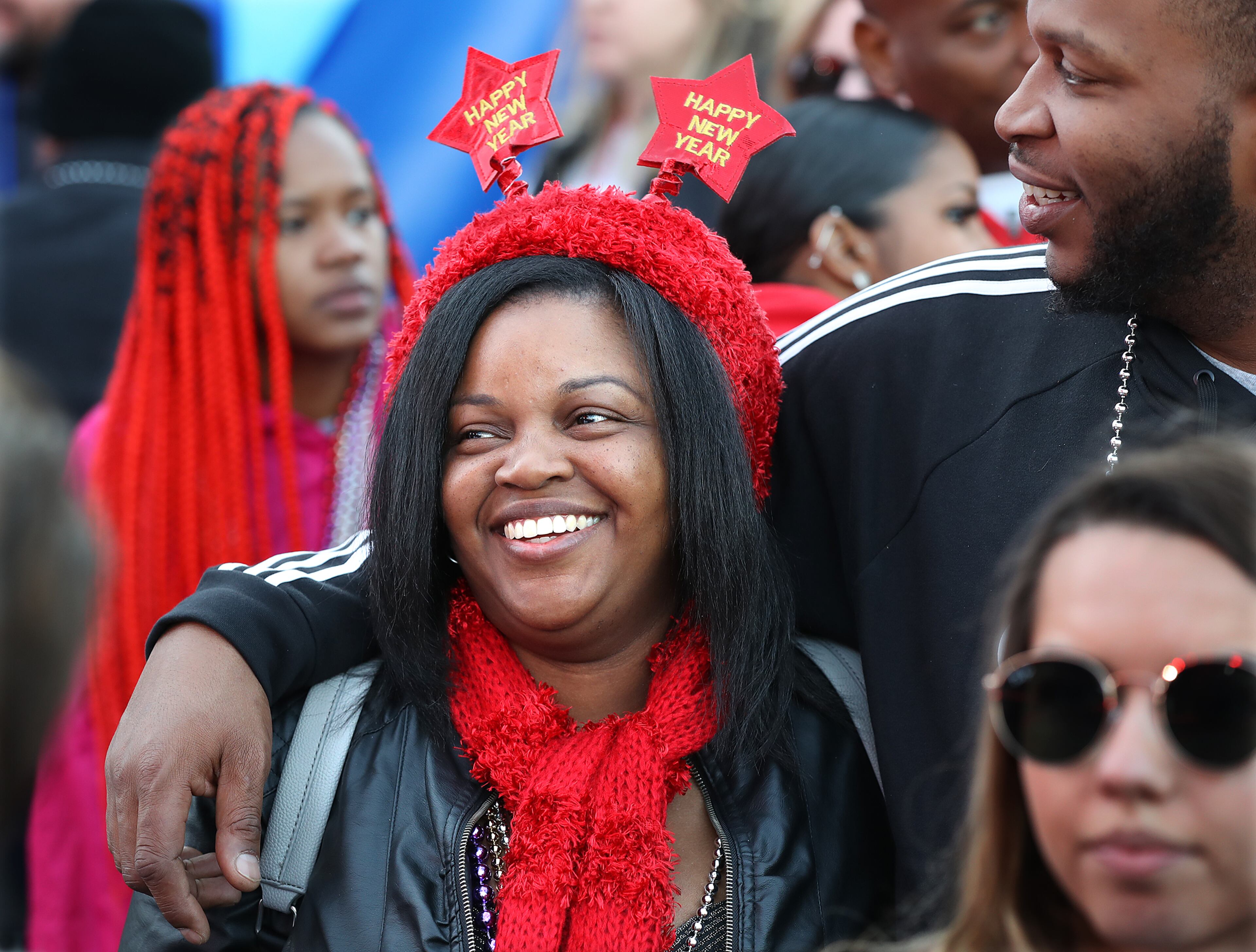 Georgia fan Katie Johnson sports some stars. Curtis Compton ccompton@ajc.com