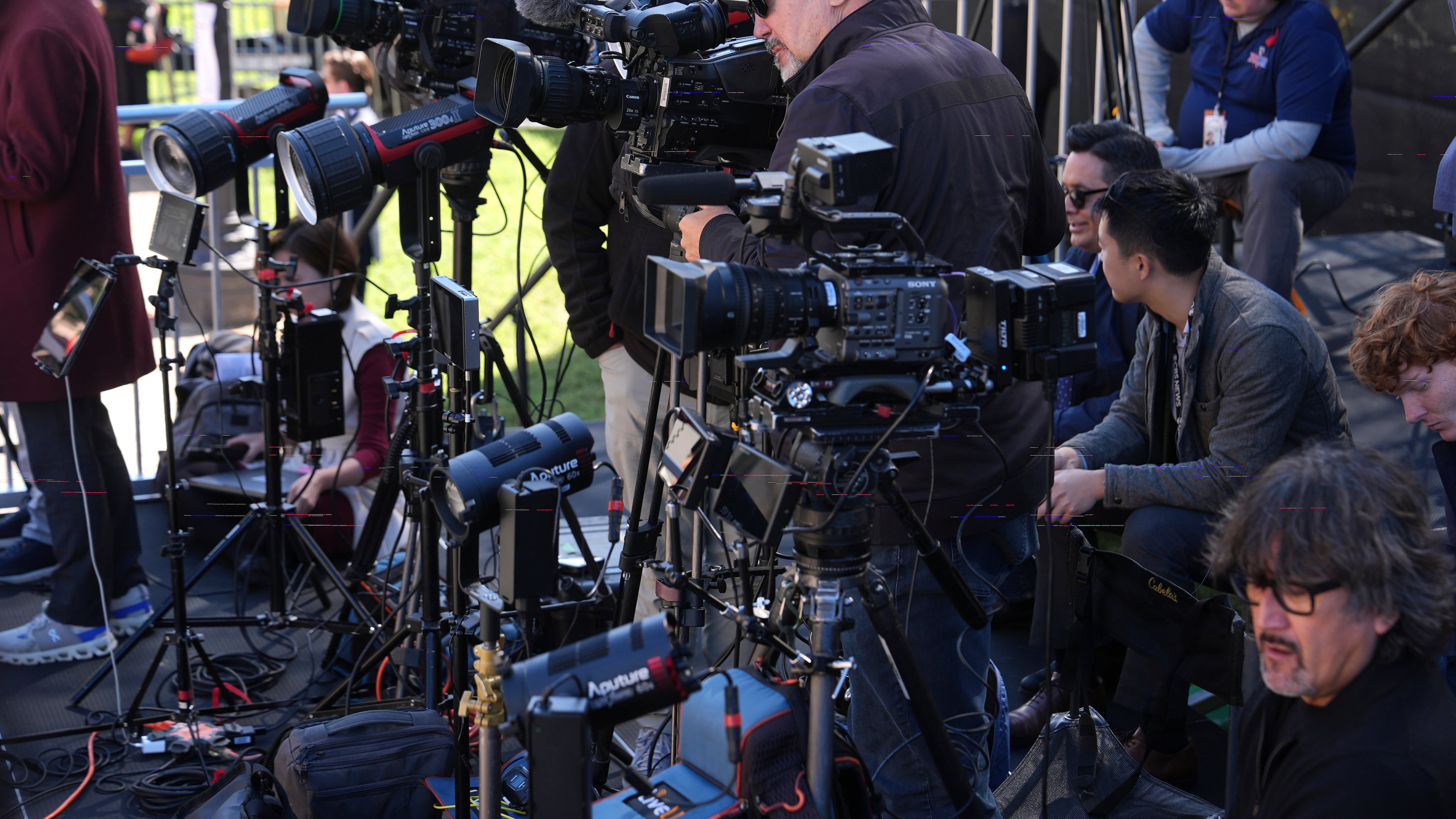 Television networks set up before President Donald Trump, first lady Melania Trump, China's President Xi Jinping and his wife Peng Liyuan arrive at the National Archives Museum, Friday, Sept. 25, 2026, in Washington. (AP Photo/Julia Demaree Nikhinson)