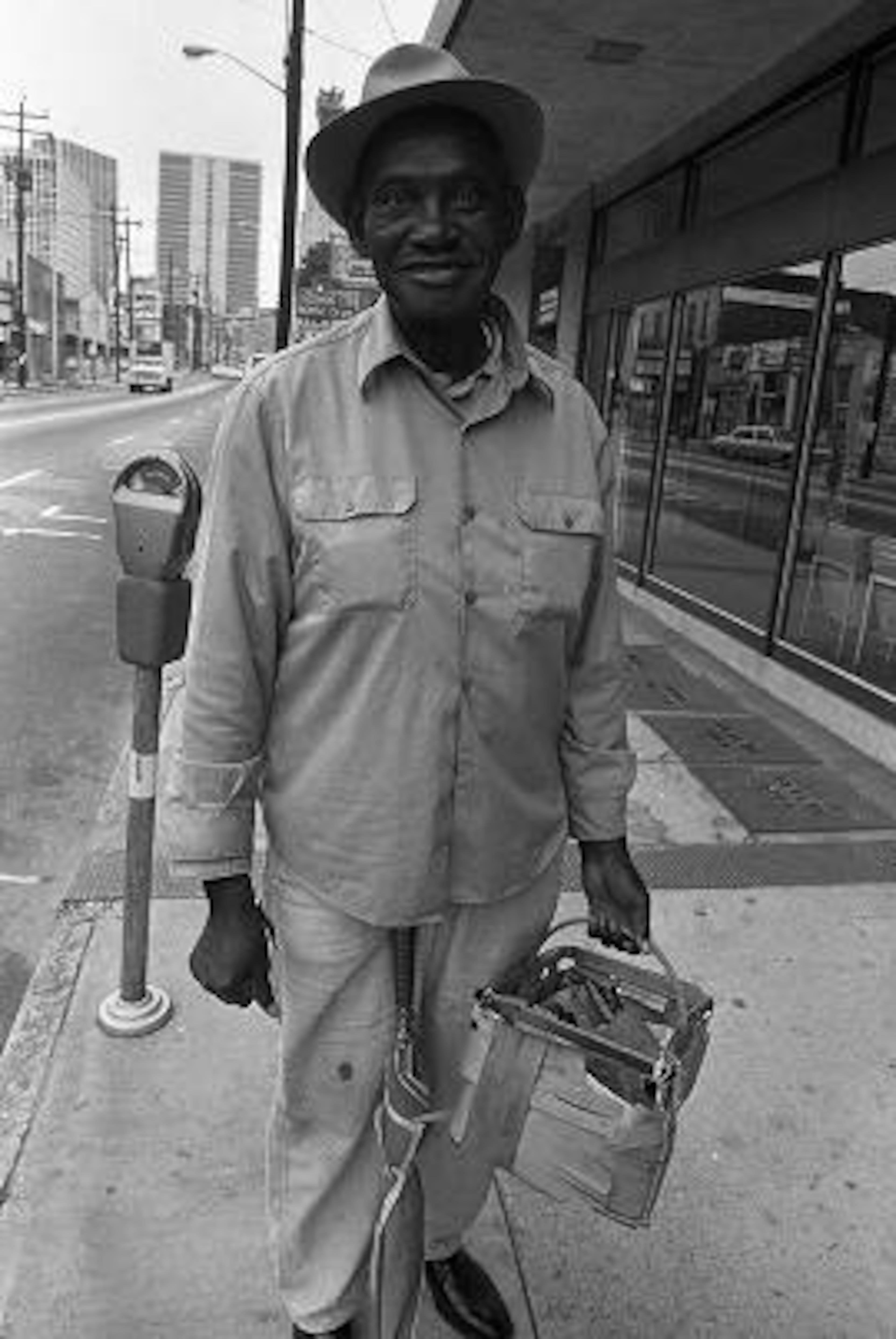 Willie Franklin, a peanut vendor, on Auburn Avenue in November 1981. "Sweet Auburn," as the area is known, became the hub of black business in Atlanta in the early 1900s, when racial tensions caused many black businessmen to move out of downtown Atlanta. One of the first businesses to move there was Alonzo Herndon's Atlanta Mutual, the city's first black-owned life insurance company. Photo: Nick Arroyo / AJC. »» SEE MORE FLASHBACK FOTOS FROM THE AJC ARCHIVES.