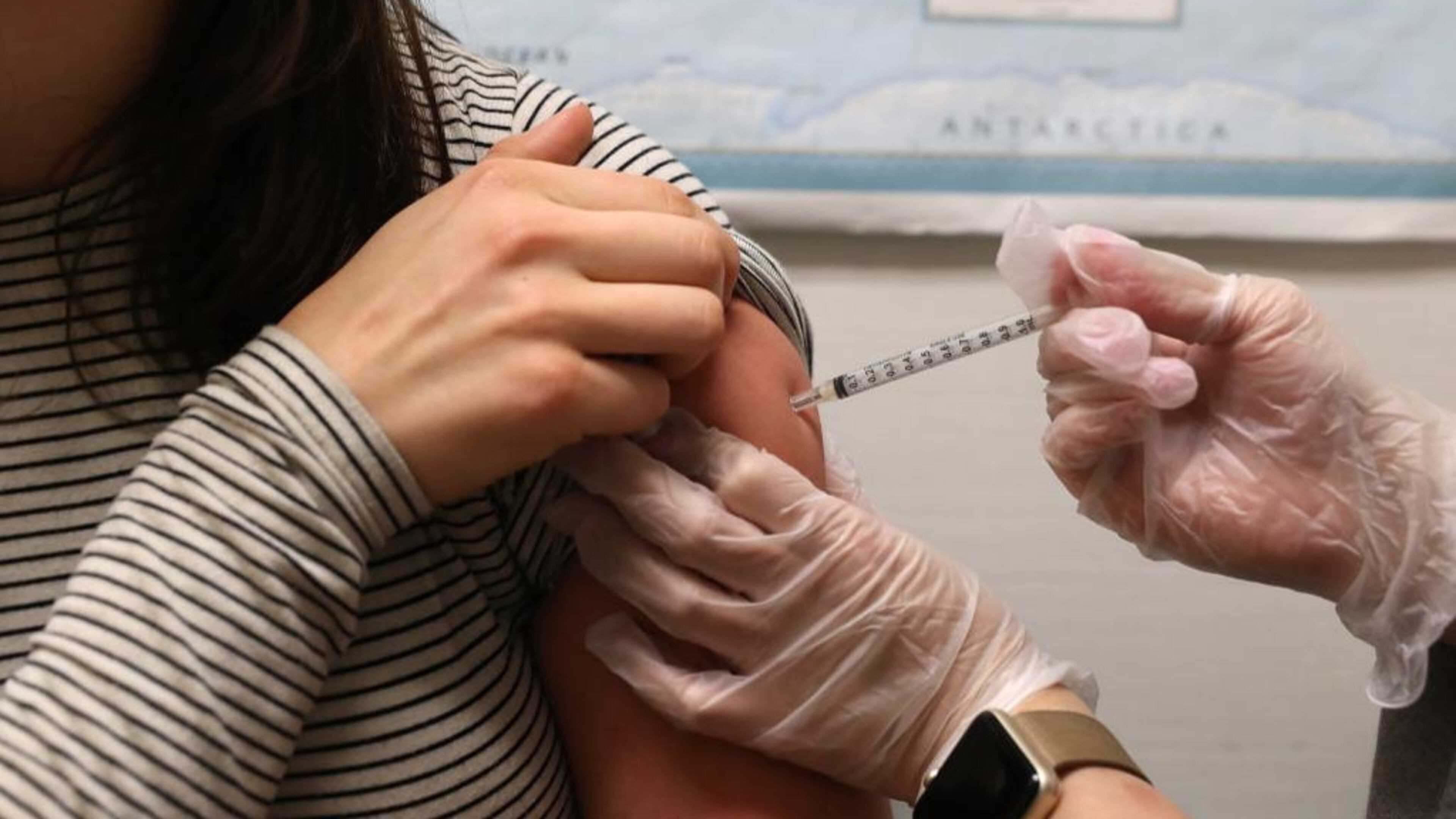 DeKalb County leaders are urging county employees and residents to get their flu shot during October.