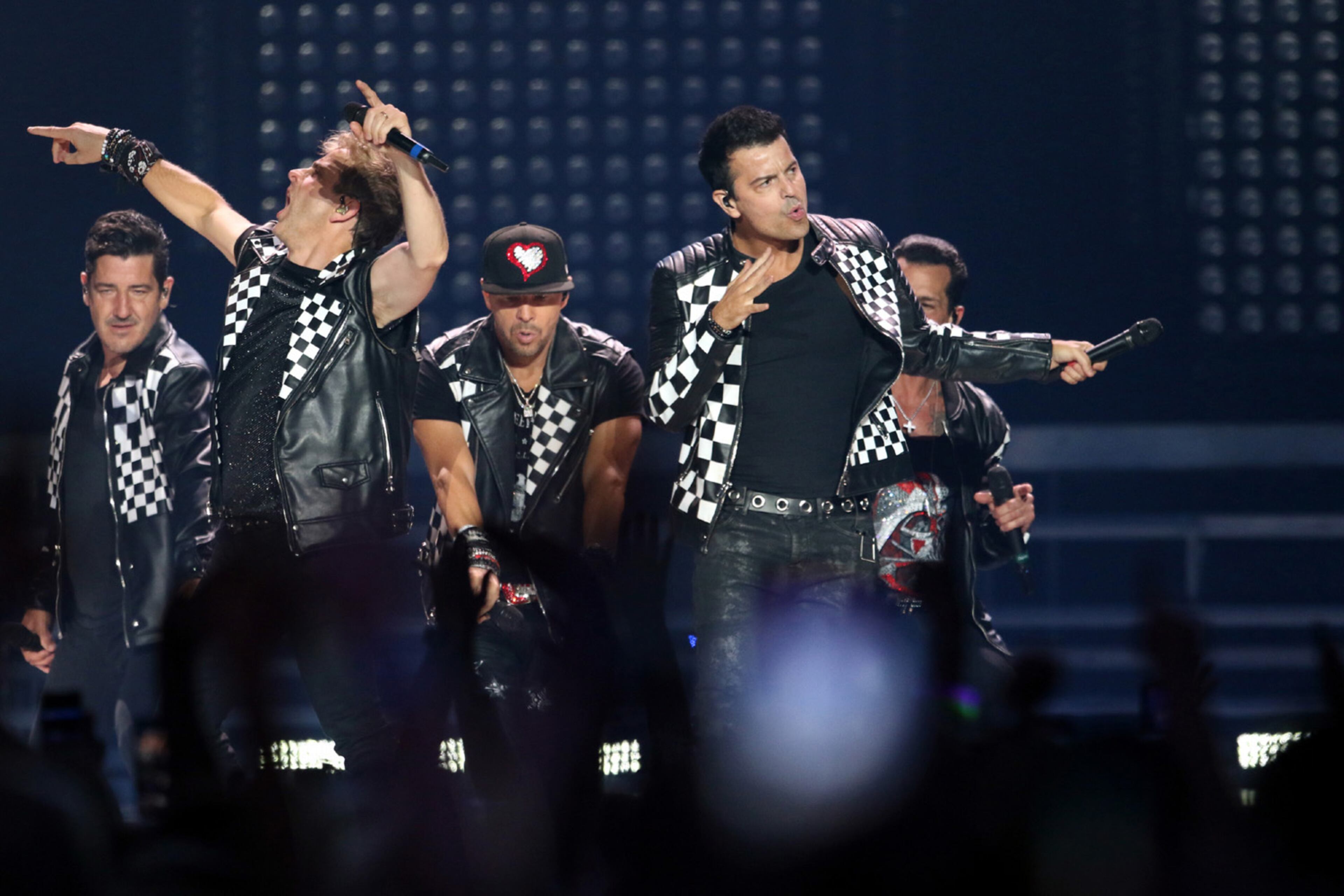 New Kids on the Block (above), Salt-N-Pepa, En Vogue and Rick Astley entertains a packed State Farm Arena in Atlanta on Thursday, July 7, 2022, on the NKOTB Mixtape Tour. The tour melds the top 40 radio of late 1980s-early1990s era with pop, R&B and hip-hop. (Photo: Robb Cohen for The Atlanta Journal-Constitution)