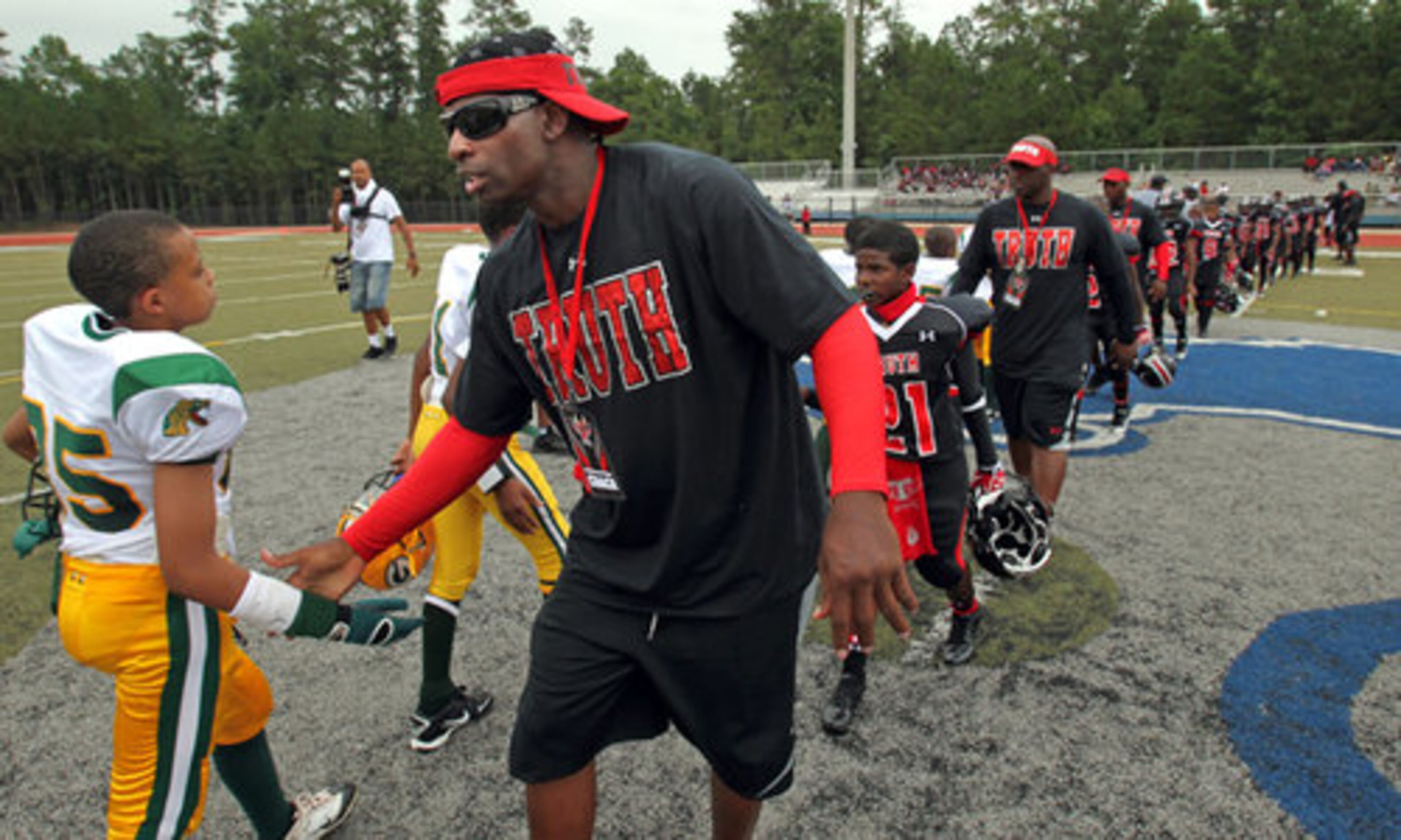 After starting his career in Atlanta, Sanders won Super Bowls with the Cowboys and 49ers.