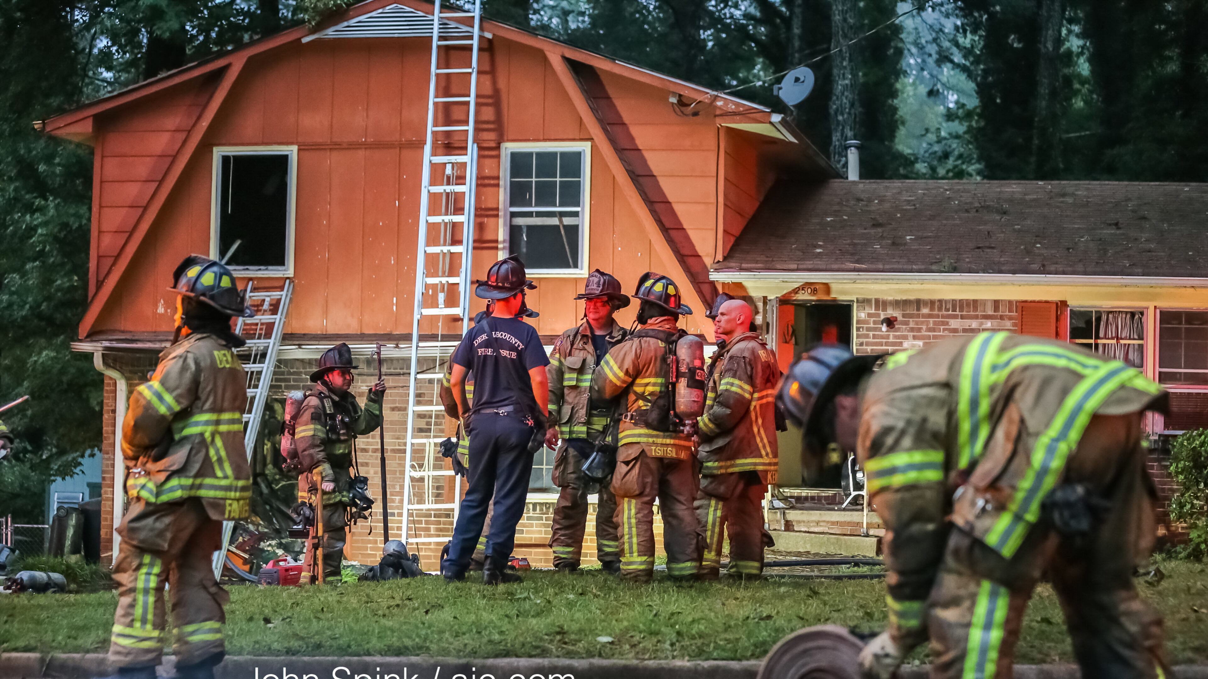 Authorities are investigating a house fire that left a man dead, DeKalb County fire Capt. Eric Jackson said. JOHN SPINK / JSPINK@AJC.COM