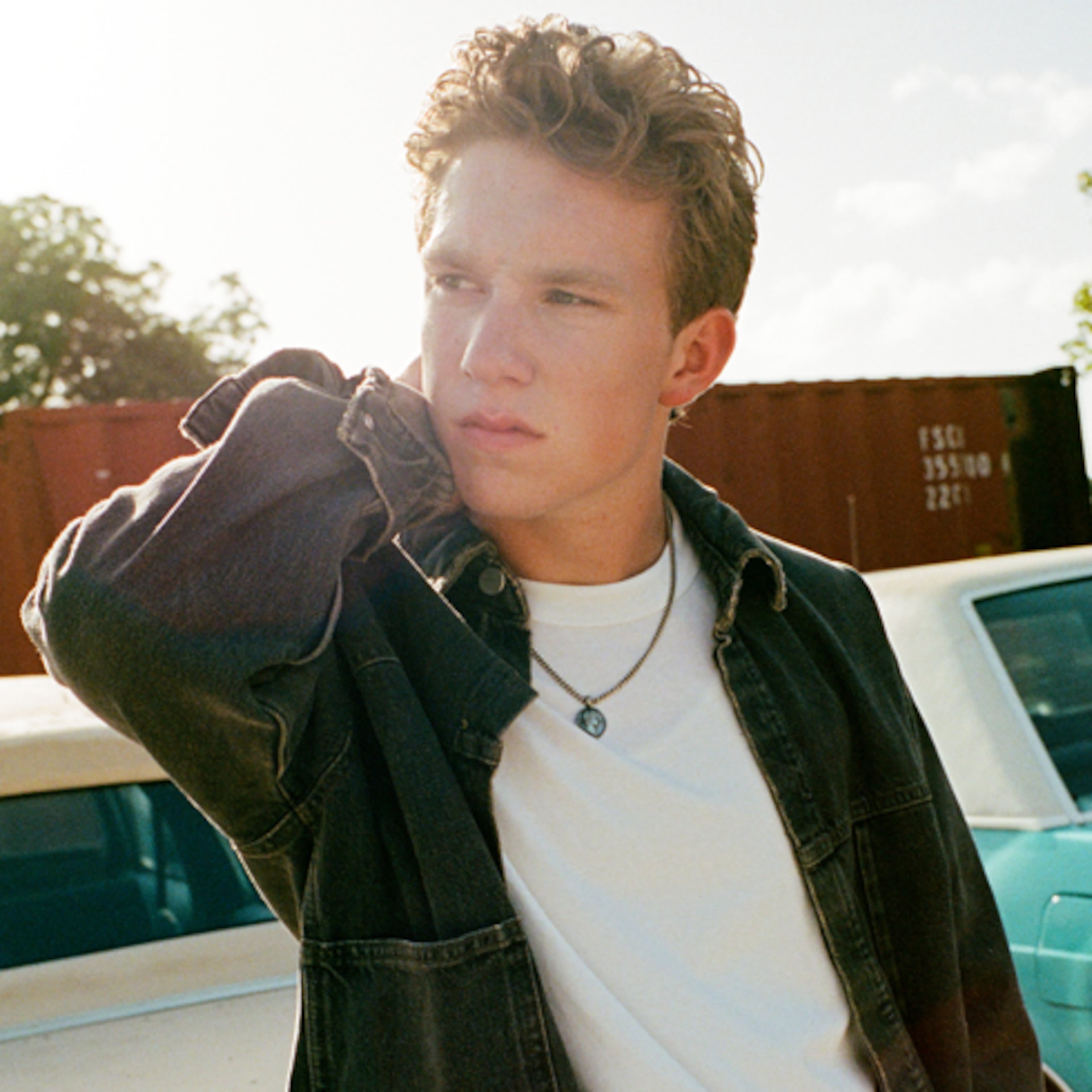 When a YouTube video for Myers' song “Ties That Bind” went viral overnight, record company offers followed the next day during a family drive to Key West. “It was like this surreal experience,” the singer said. (Courtesy of Ty Myers)