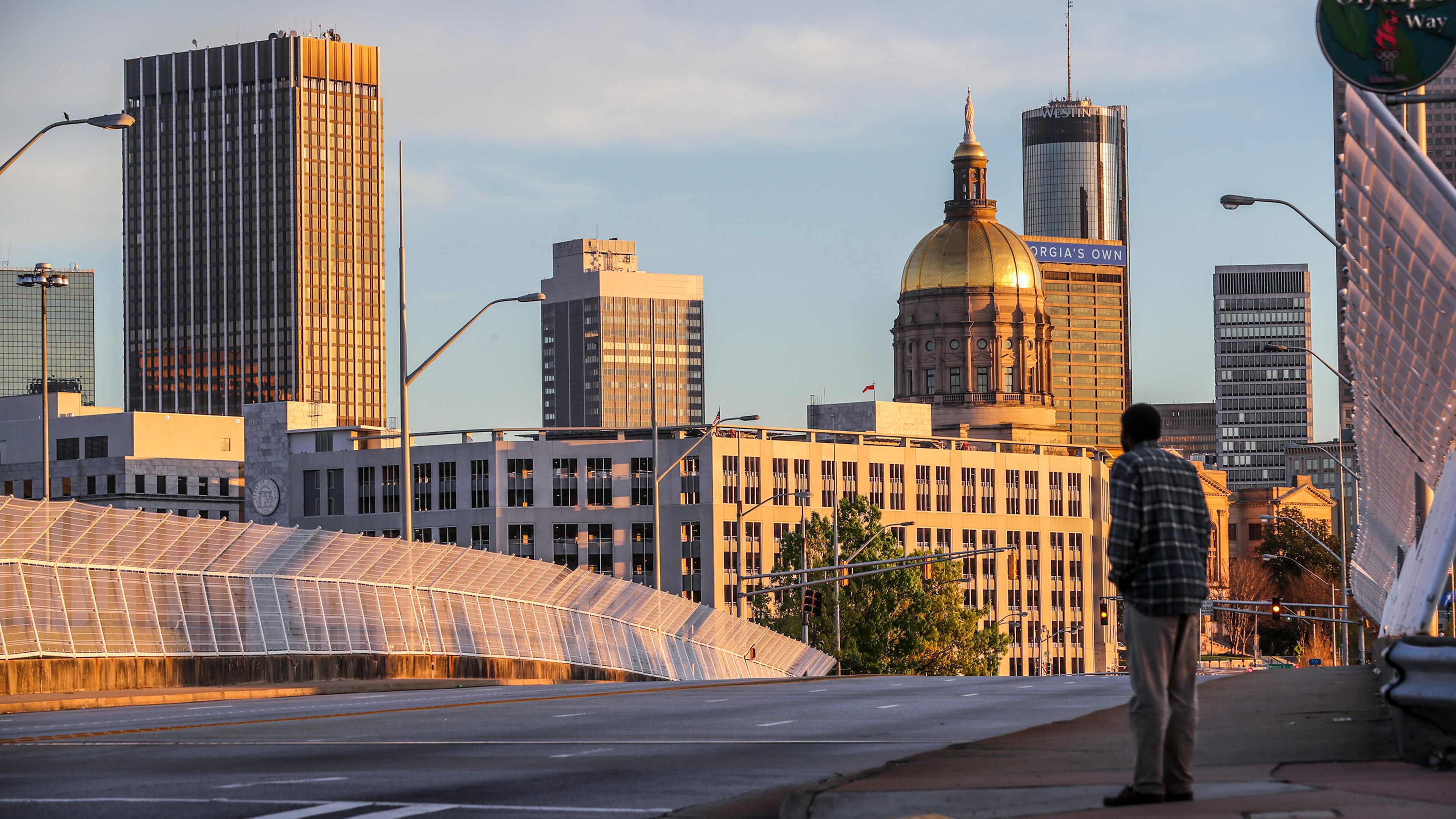 Capitol Avenue and I-20 in Atlanta, practically empty of traffic in the COVID-19 era. (JOHN SPINK/JSPINK@AJC.COM)