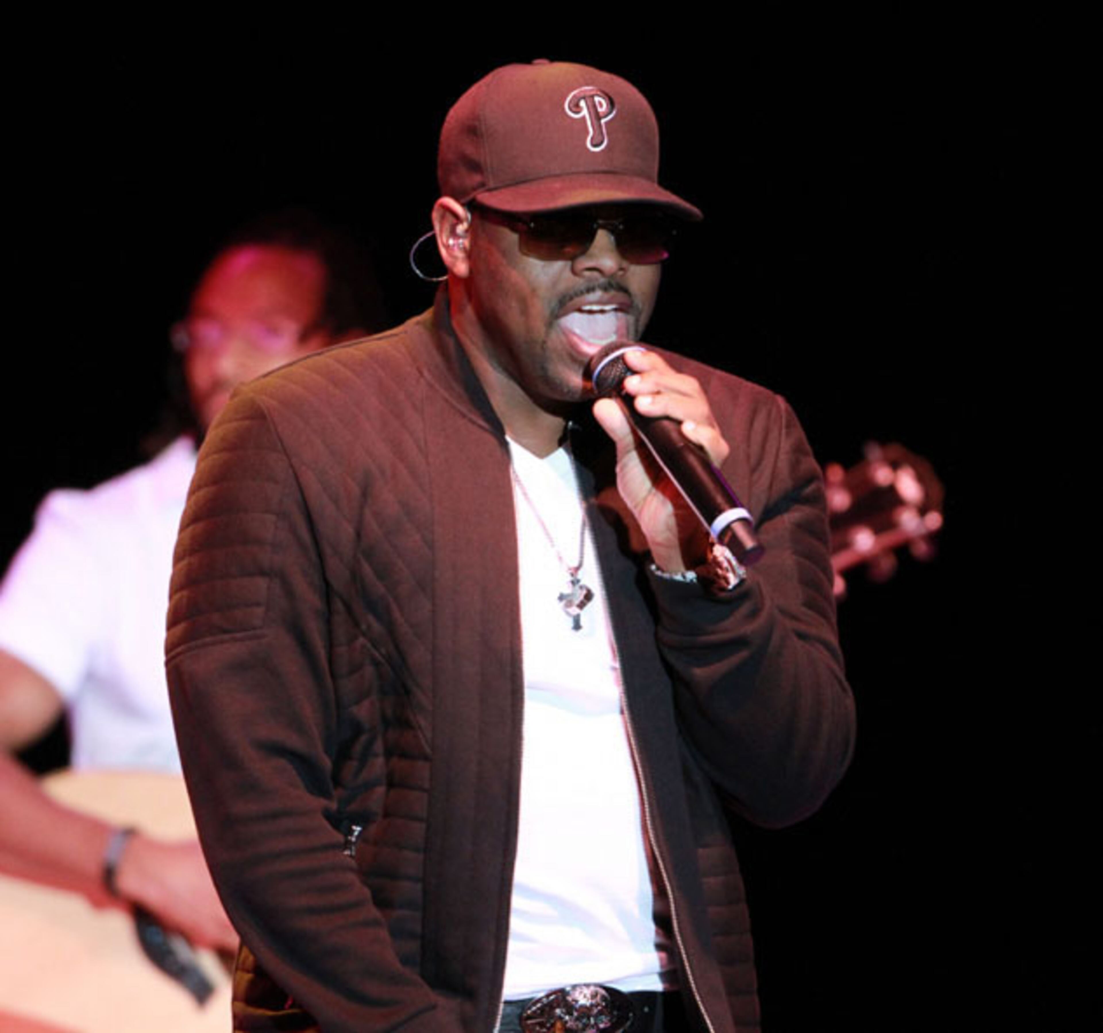 Boyz II Men perform. Boyz II Men and Bell Biv Devoe entertained a spirited Chastain Park Amphitheatre crowd Friday night, August 28, 2015. R&B icons Boyz II Men formed in Philadelphia in 1985 and flourished during the 1990's, when their number one single "End of the Road" reached the top of charts worldwide, setting a new record for longevity by staying at number one on the Billboard Hot 100 for thirteen weeks, breaking the decades-old record held by Elvis Presley. Boyz II Men are among a select group of artists that have held at the number-one spot for at least 50 weeks cumulatively, placing them just fourth on that list behind Elvis Presley, The Beatles, and Mariah Carey. These achievements were enough to earn Boyz II Men recognition as Billboard magazine's fourth most successful musical group of the 1990s. Boston natives Bell Biv DeVoe, early pioneers of "new jack swing" in the late 80's, consists of three members of New Edition, Ricky Bell, Michael Bivins, and Ronnie DeVoe.They are celebrating the 25th anniversary of the release of their #1 album, "Poison." Robb D. Cohen /.RobbsPhotos.com