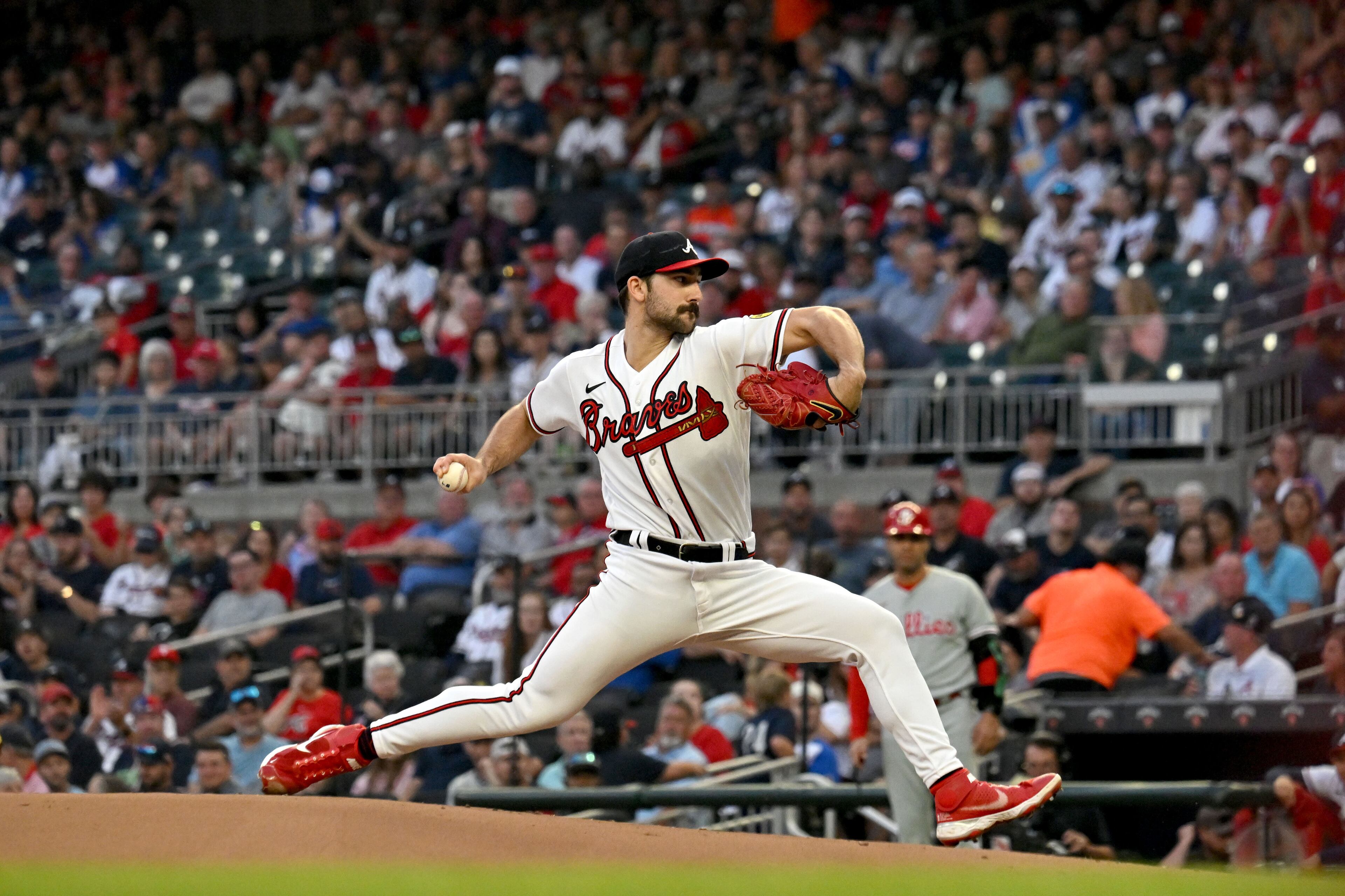 Atlanta Braves' starting pitcher Spencer Strider throws against the Philadelphia Phillies during the first inning at Truist Park, Tuesday, September 19, 2023, in Atlanta. (Hyosub Shin / Hyosub.Shin@ajc.com)