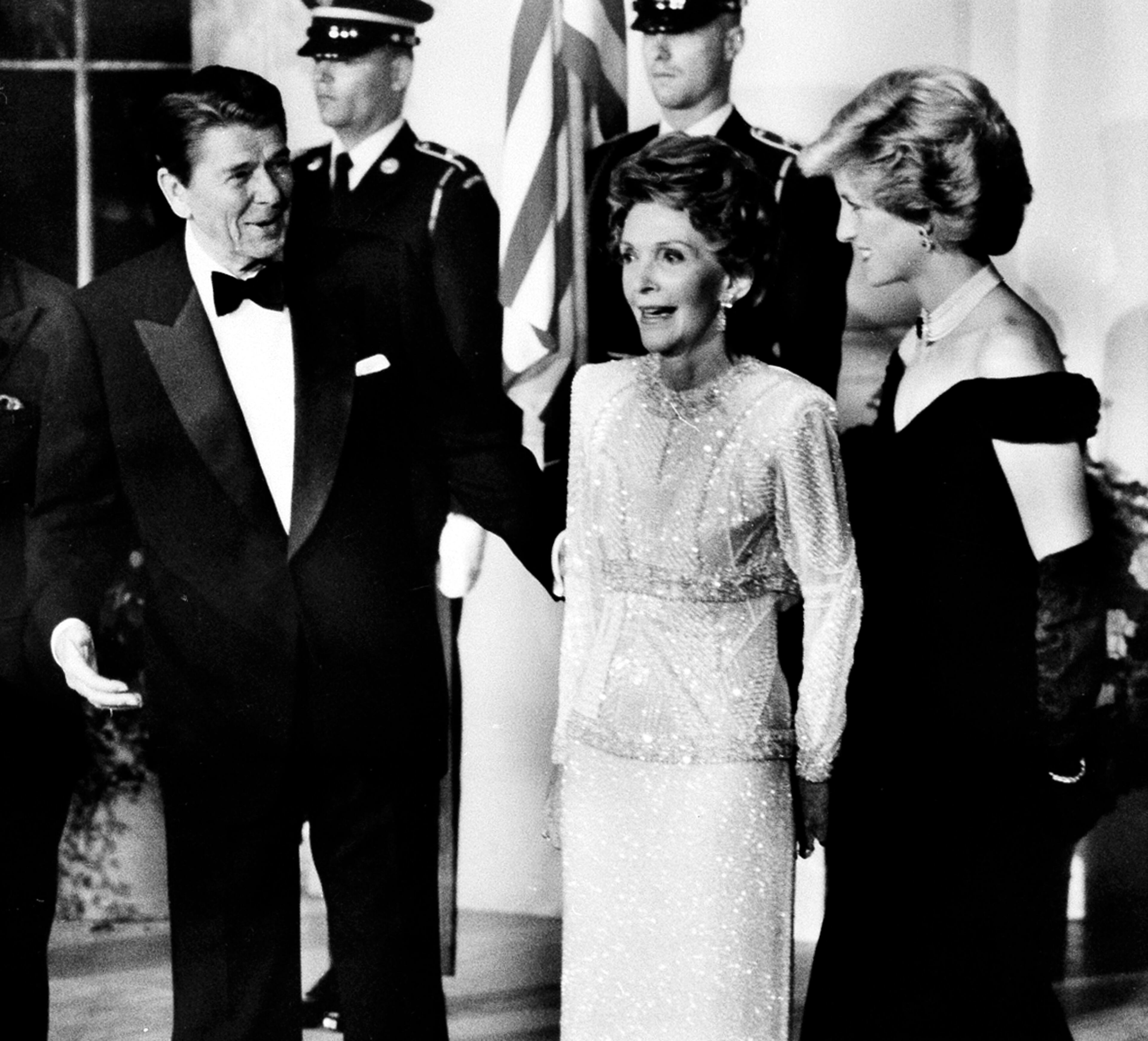 U.S. President Ronald Reagan and first lady Nancy Reagan welcome Diana, Princess of Wales, right, during a dinner in honor of the Prince and Princess at the White House in Washington, D.C., in this Nov. 9, 1985 file photo. Friday Aug. 31, 2007 marks the 10th anniversary of Princess Diana's death in a Paris car crash. (AP Photo/Scott Stewart)