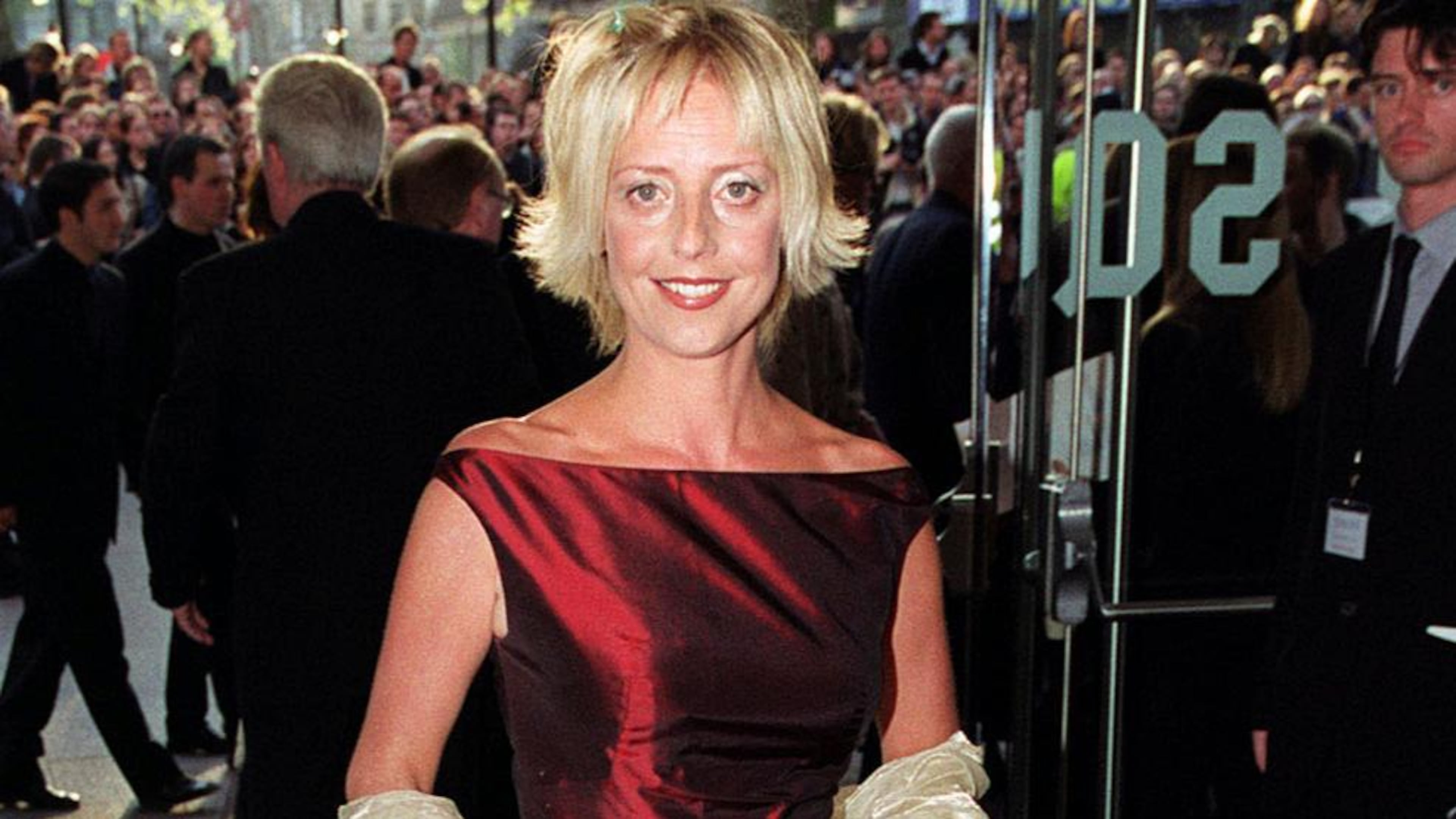 FILE - In this file photo dated April 27, 1999, British actress Emma Chambers on the des carpet in London. The actress known for her roles in TV series "The Vicar of Dibley" and the movie "Notting Hill", Chambers has died of natural causes at the age of 53, according to an announcement from her agent John Grant, Saturday Feb. 24, 2018. (Peter Jordan/PA FILE via AP)