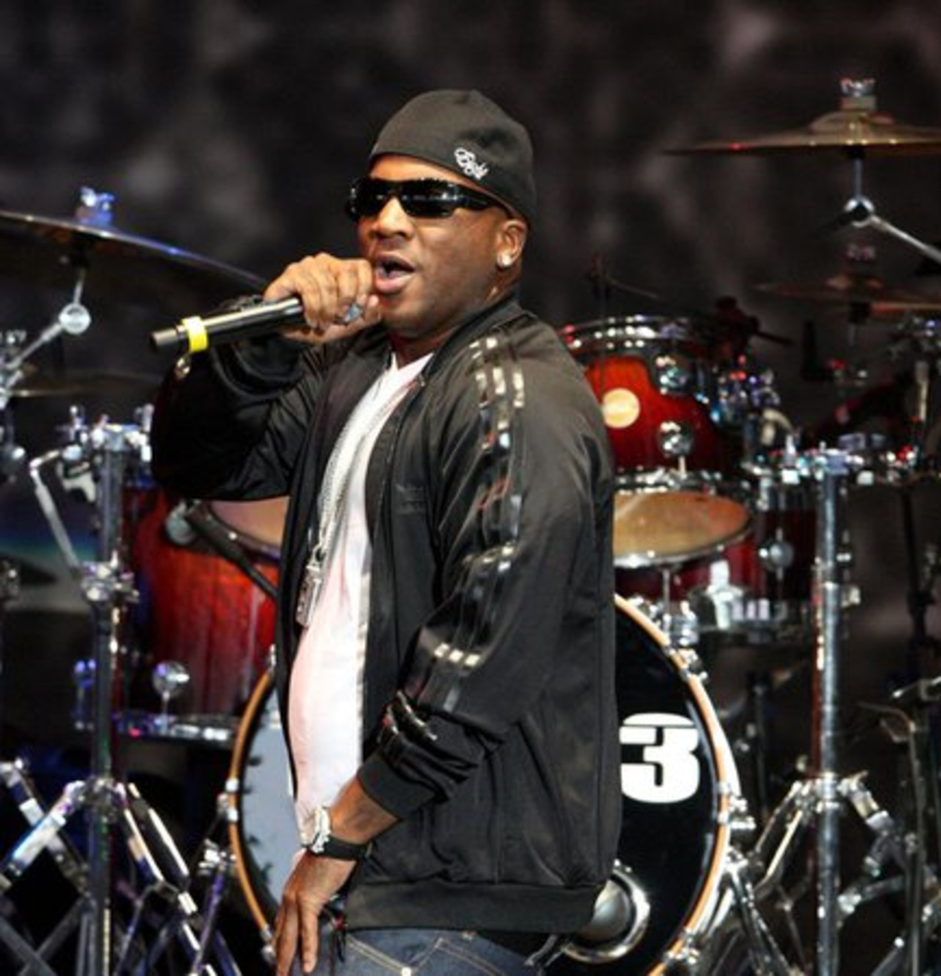 Also performing were Young Jeezy, Soulja Boy, Pleasure P and Jeremih. Here's Atlanta's own Young Jeezy.