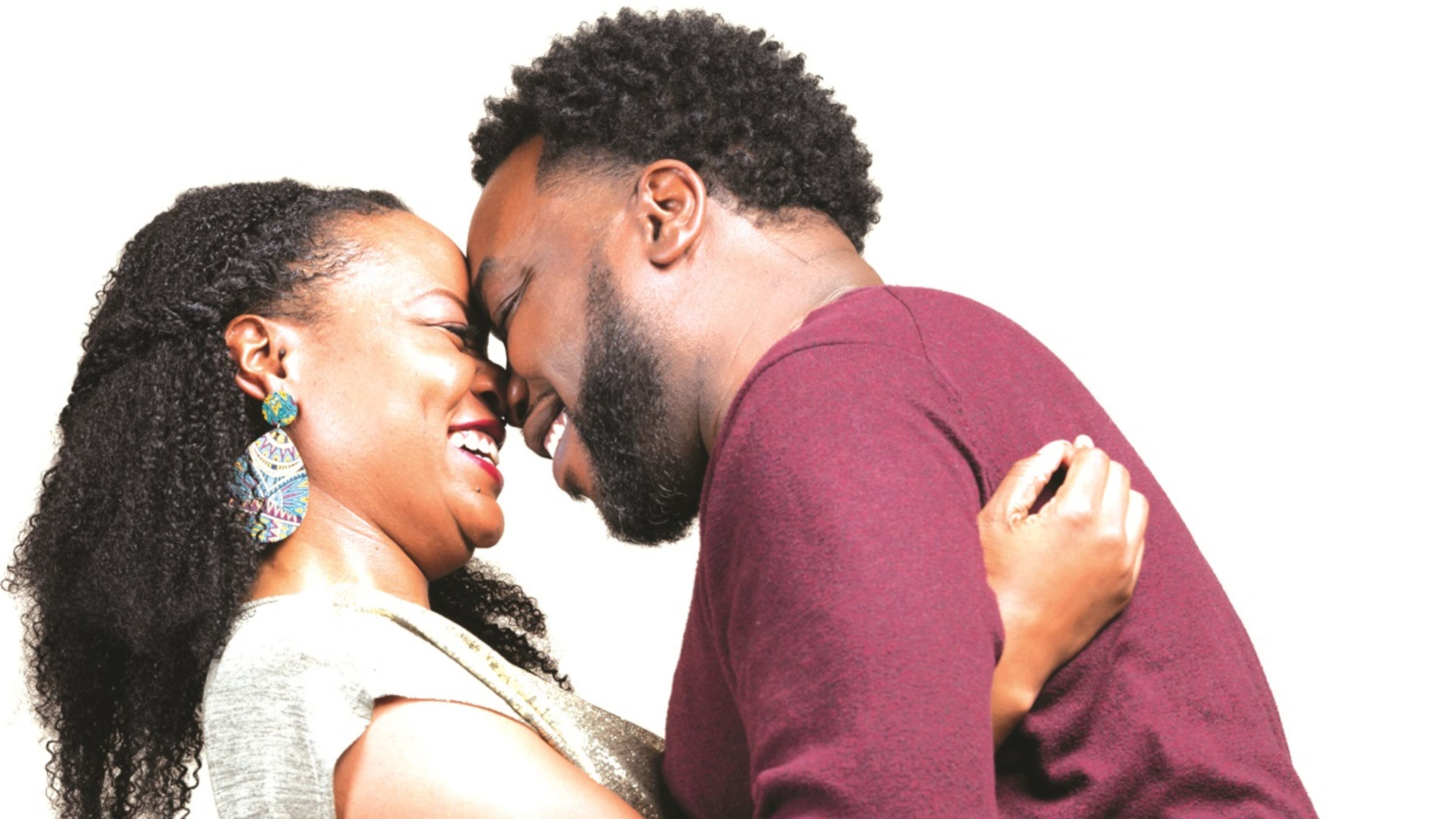Horizon Theatre’s romantic comedy-drama “The Light,” continuing through April 17, co-stars Cynthia D. Barker and Enoch King.
Courtesy of Horizon Theatre