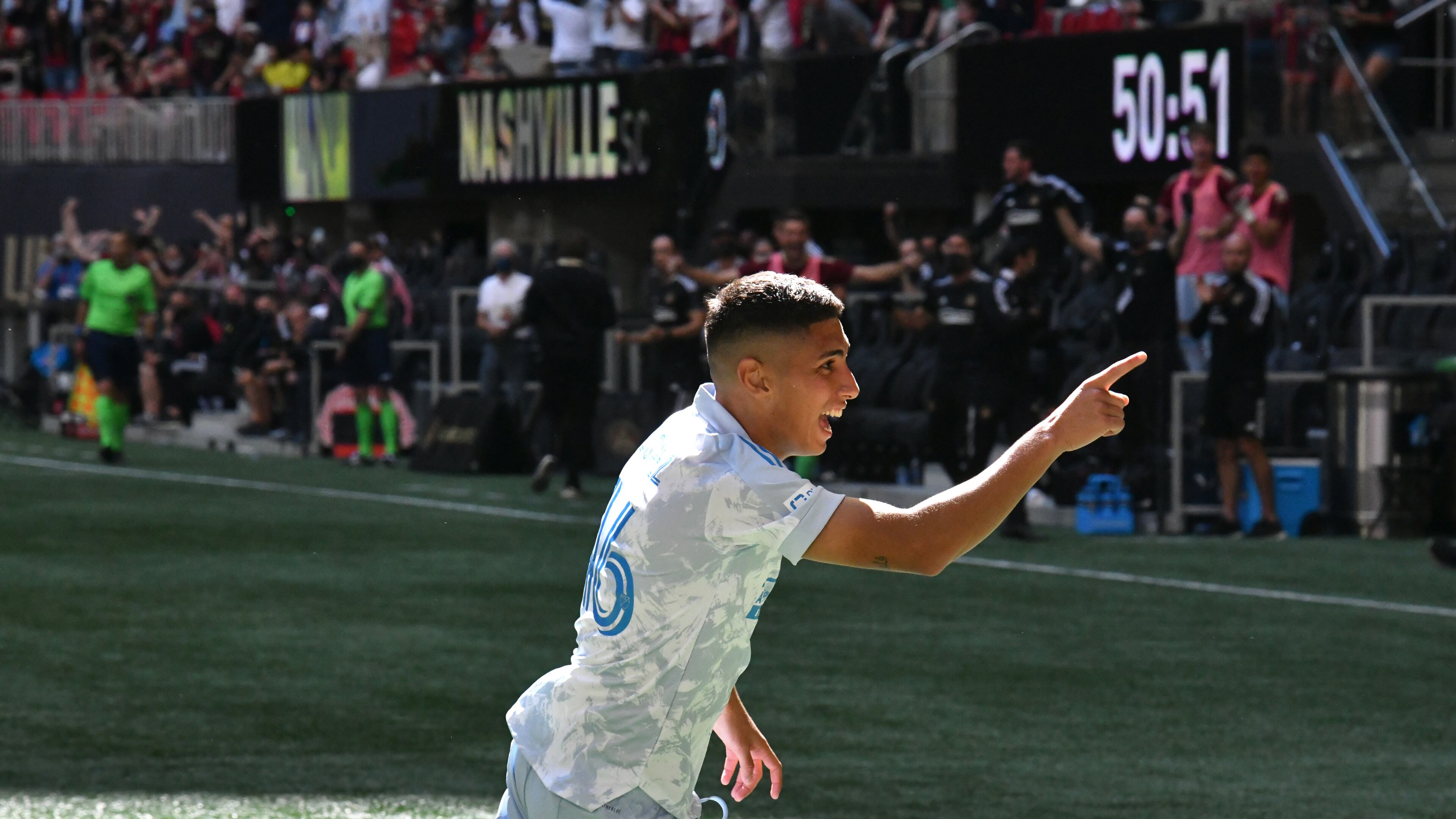 May 29, 2021 Atlanta - Atlanta United forward Erik Lopez (16) celebrates after scoring during the second half in a MLS soccer match at Mercedes-Benz Stadium in Atlanta on Saturday, May 29, 2021. The game ended with 2-2. (Hyosub Shin / Hyosub.Shin@ajc.com)