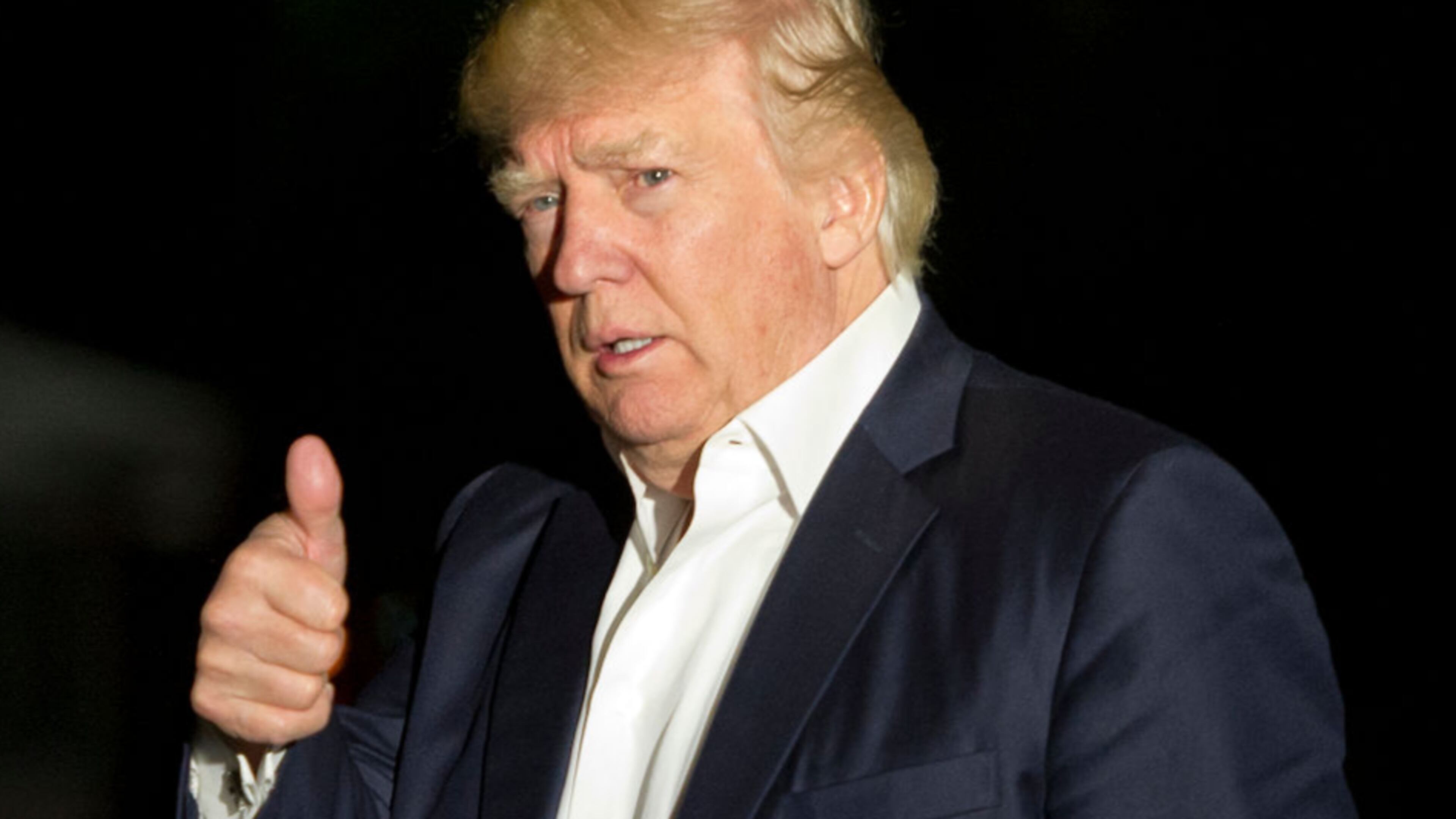 WASHINGTON, DC - MAY 7: U.S. President Donald J. Trump walks on the South Lawn of the White House on May 7, 2017 in Washington, DC. President Trump is returning from a weekend trip to the Trump National Golf Club in Bedminster, New Jersey. (Photo by Ron Sachs-Pool/Getty Images)