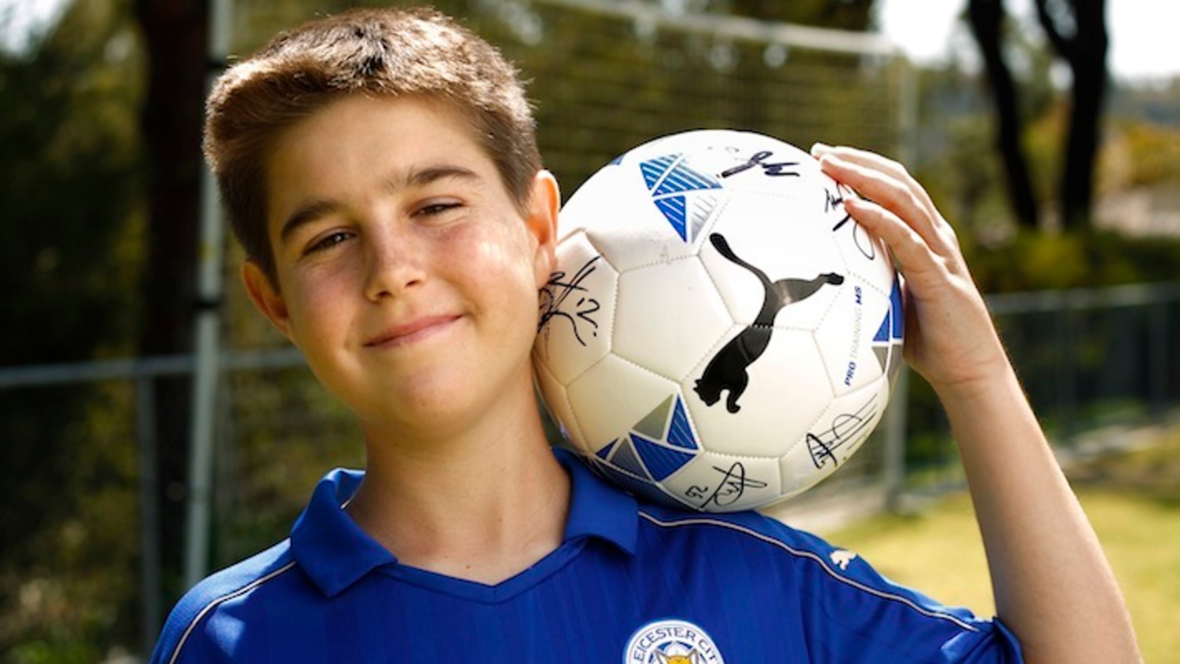 Travis Hackett, 13, a soccer player and die-hard Leicester City fan, was diagnosed with T-cell acute lymphocytic leukemia in 2014. Hackett recently took a trip to England to be a special guest of the team, through the Craig Willinger Fund. (K.C. Alfred/San Diego Union-Tribune/TNS)
