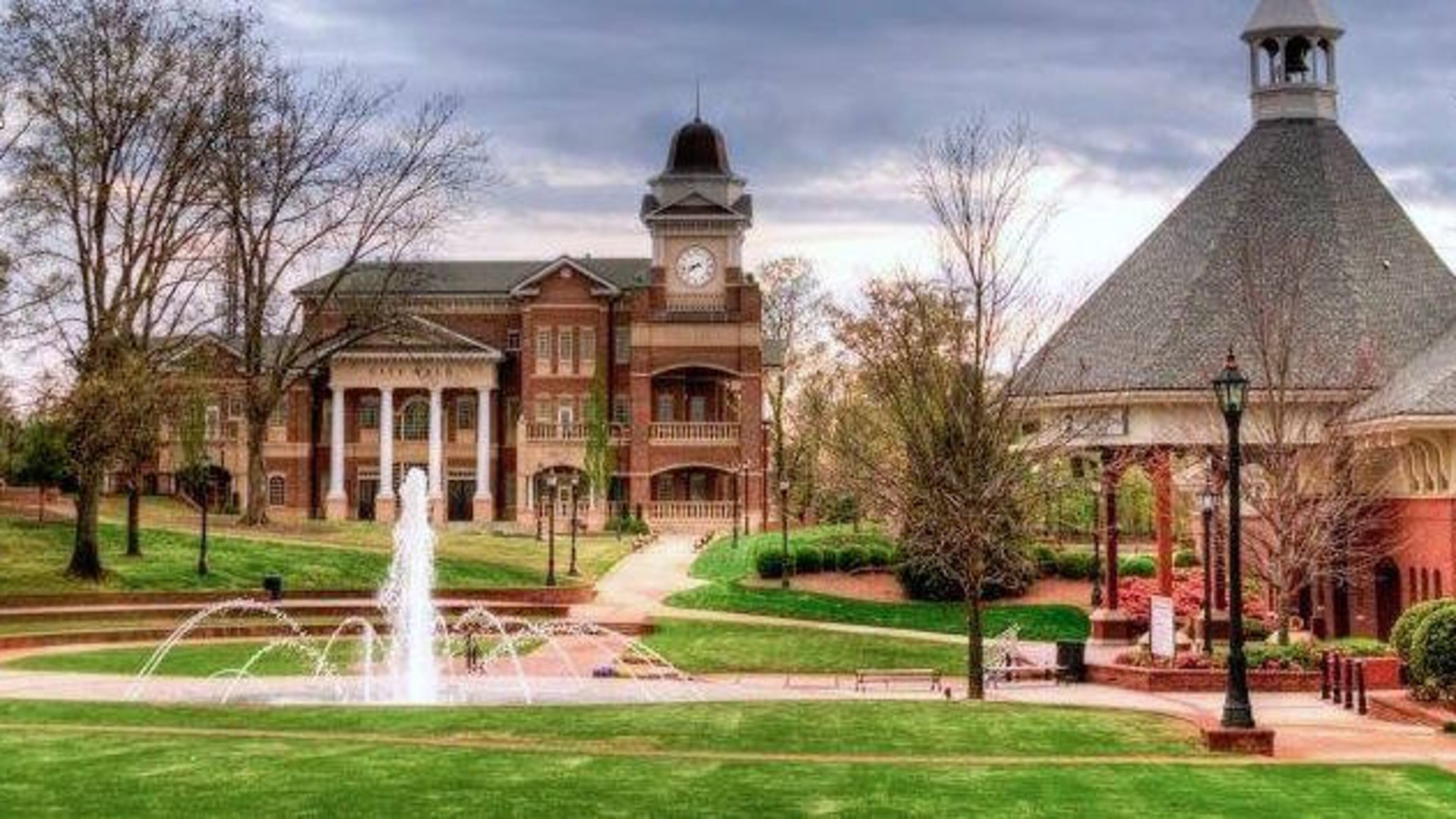 Duluth looking for residents to take part in budget review advisory committee. Courtesy City of Duluth