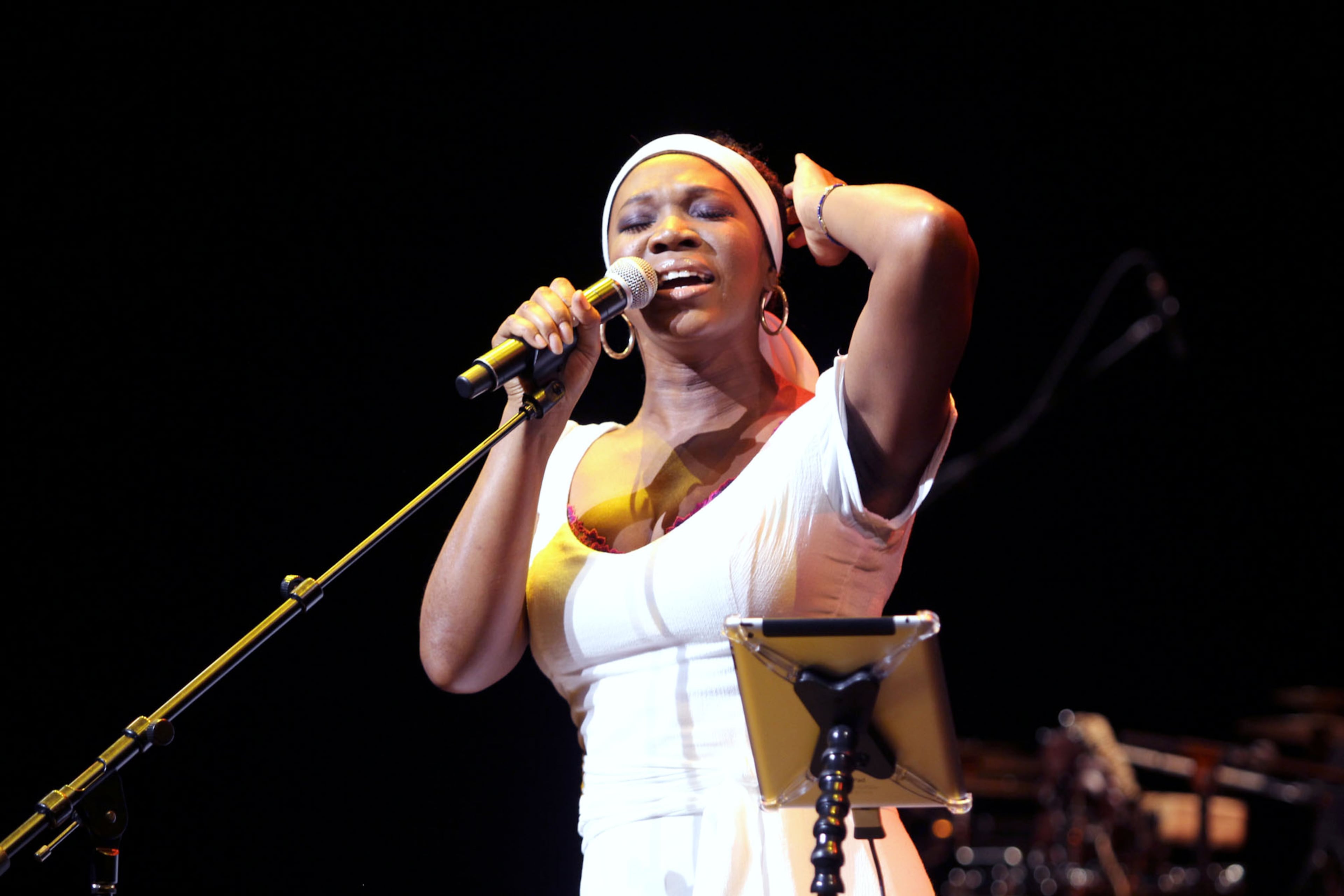 Multi-Grammy award winner India Arie opened her set with a prayer song for her "Soulbird Presents: A Songversation with India Arie," at the Cobb Energy Performing Arts Center.