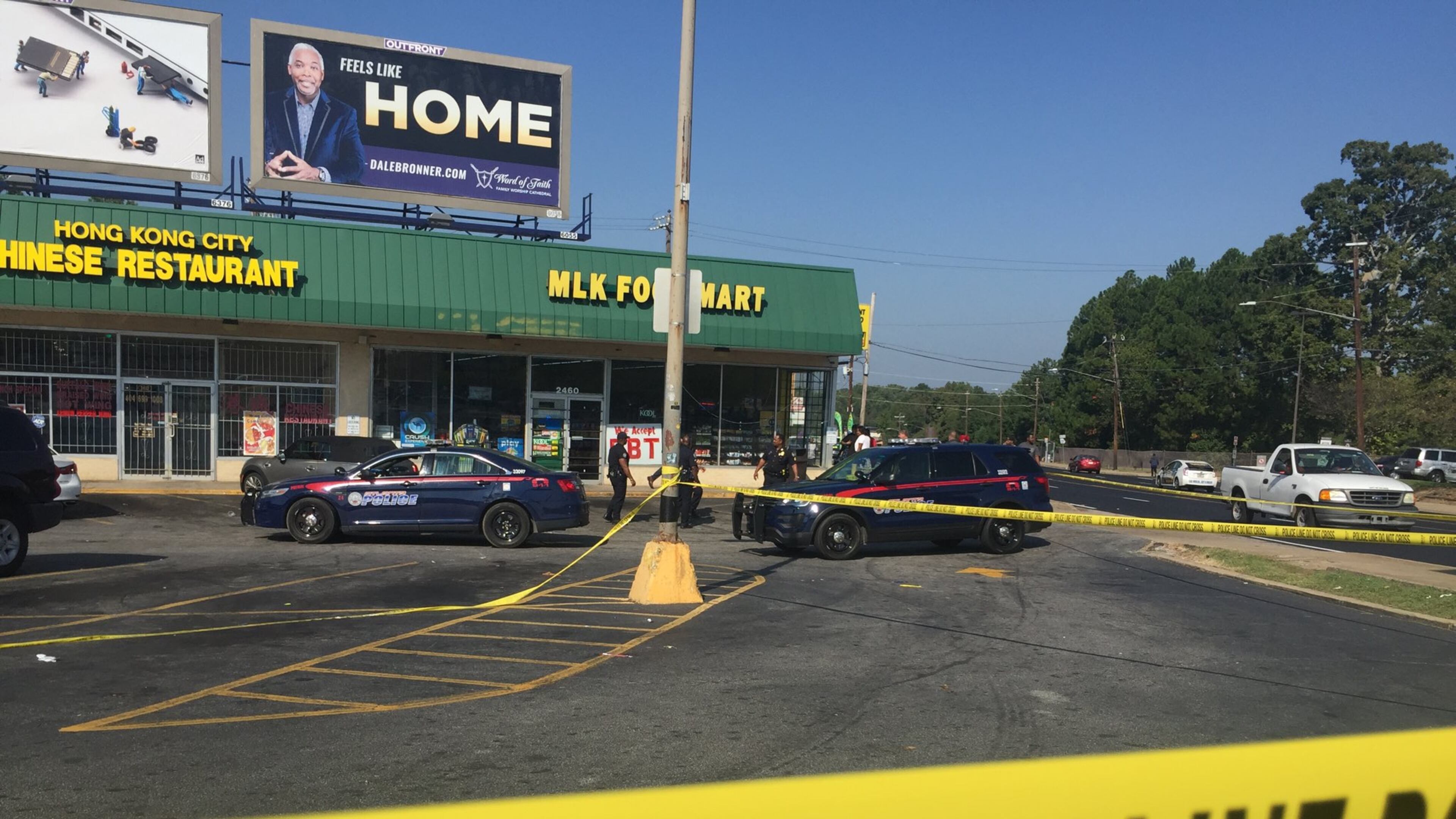 The Atlanta police homicide unit is in the area of Martin Luther King Jr. Drive and Peyton Place. Two people have been shot, according to police.