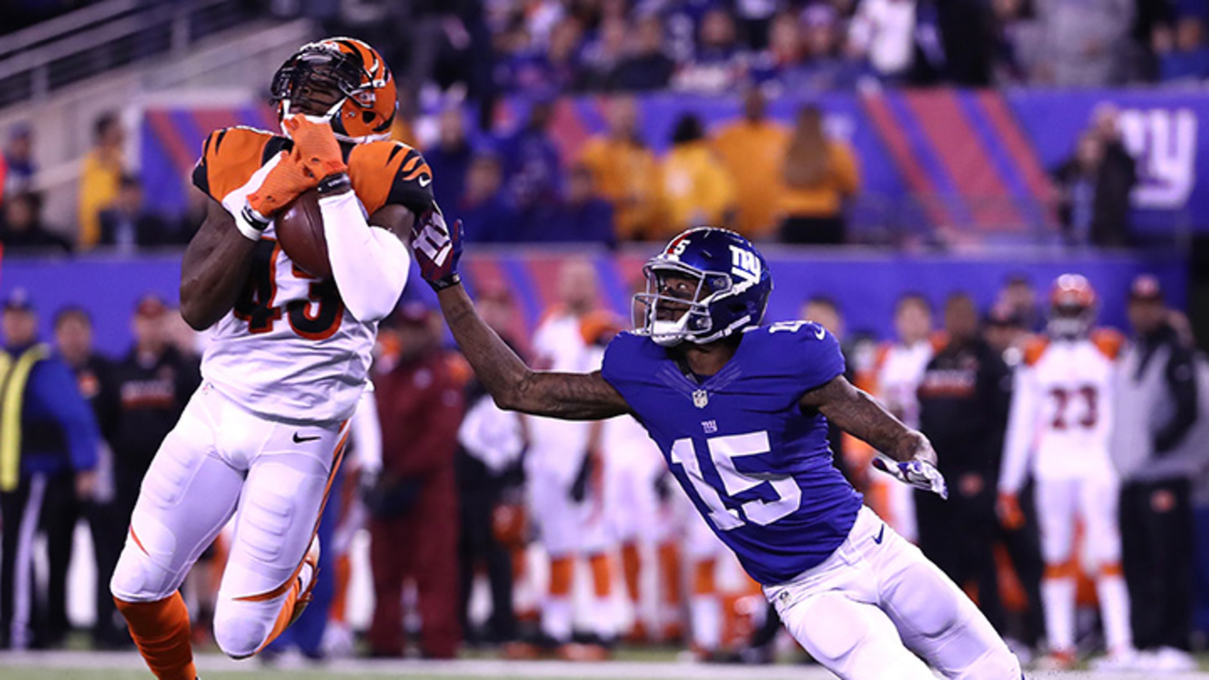 EAST RUTHERFORD, NJ - NOVEMBER 14: George Iloka #43 of the Cincinnati Bengals intercepts a ball intended for Tavarres King #15 of the New York Giants during the fourth quarter of the game at MetLife Stadium on November 14, 2016 in East Rutherford, New Jersey. (Photo by Al Bello/Getty Images)