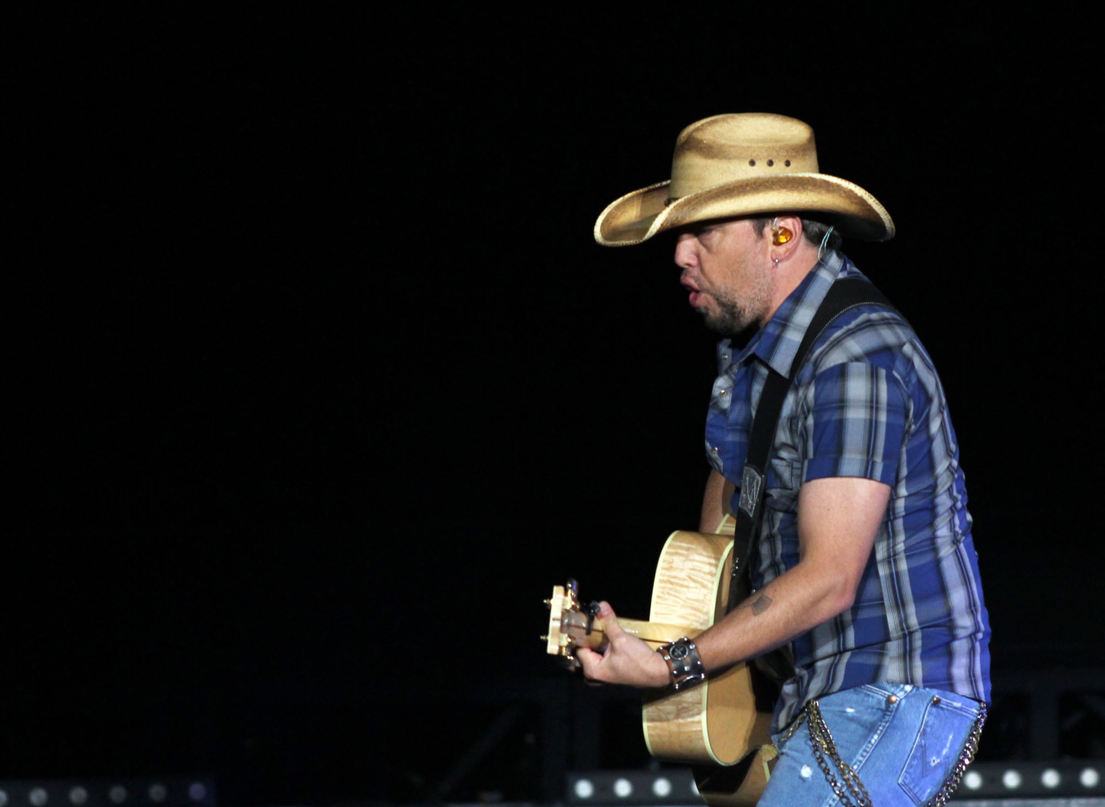 Jason Aldean kicks off his show with "Hicktown" and "My Kind of Party Thursday, May 15, 2014 at Aaron's Amphitheatre at Lakewood in Atlanta.