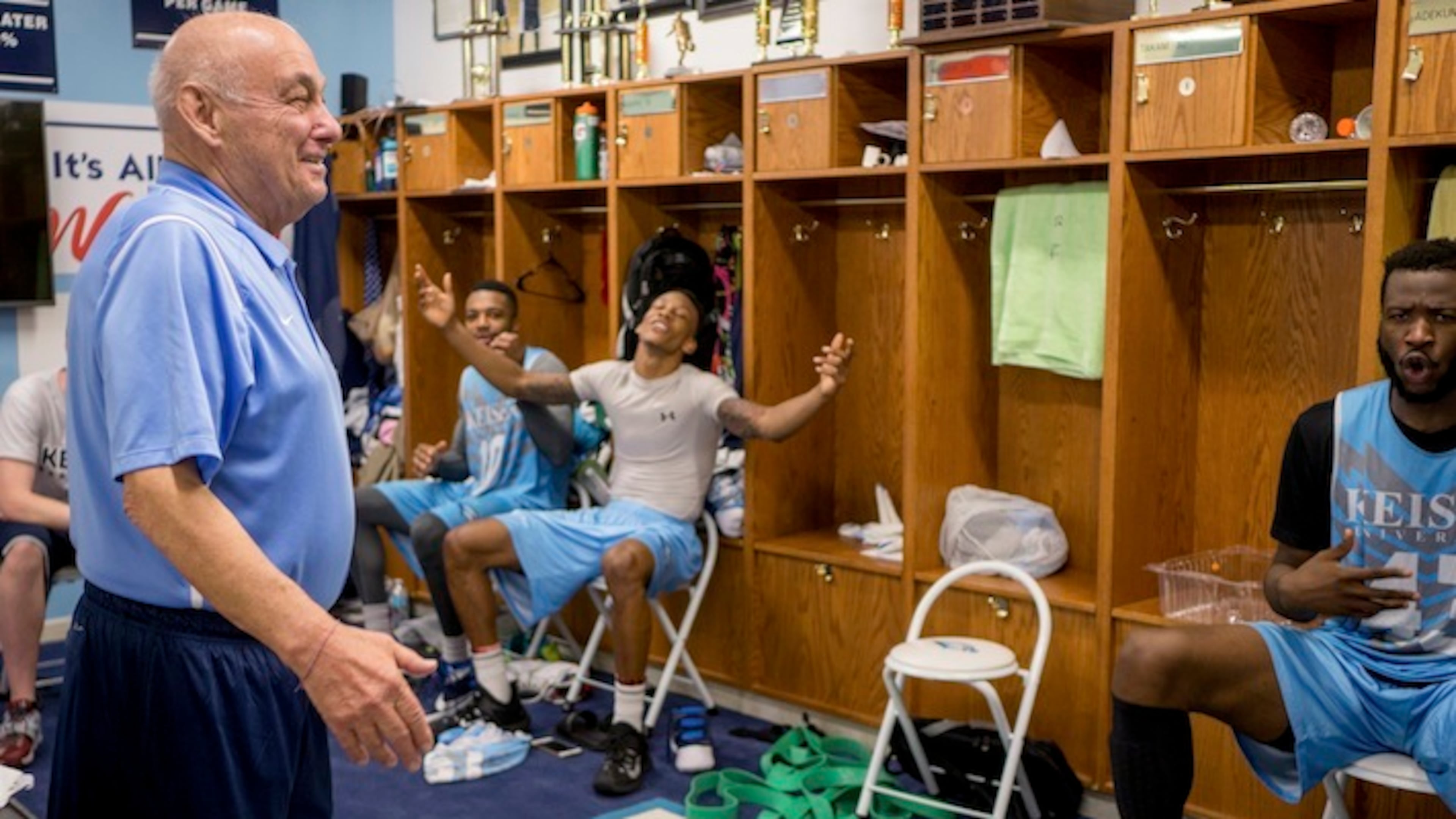 Rollie Massimino, receives a happy birthday song from his team at Keiser University in West Palm Beach, Fla., Nov. 11, 2015. Massimino, who rose to fame as the leader of the 1985 Villanova team that won the national championship, now coaches at the university, a National Association of Intercollegiate Athletics program in Florida. (Angel Valentin/The New York Times)