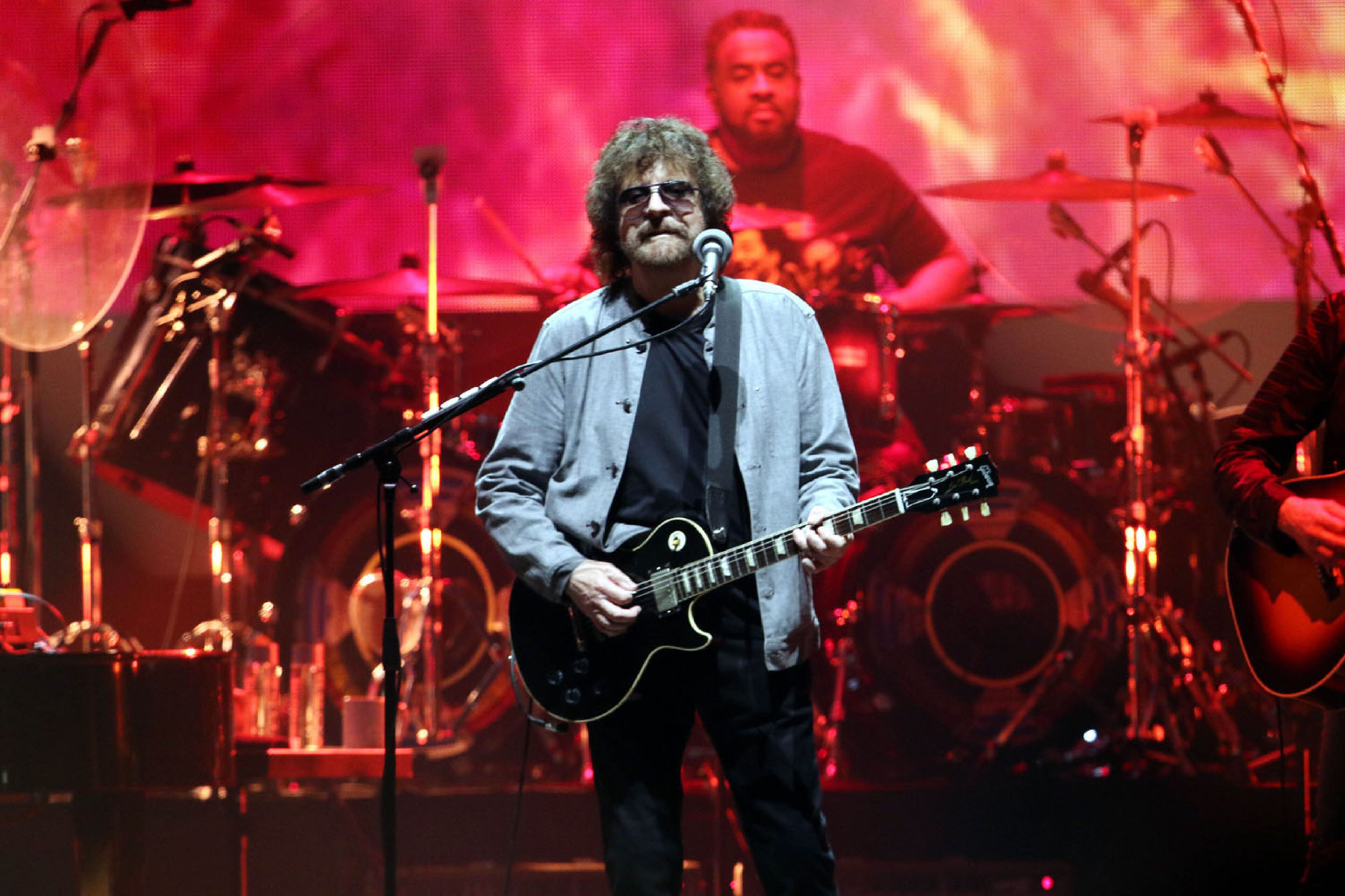 Jeff Lynne's ELO sold out State Farm Arena on Friday, July 5, 2019 on their Summer 2019 Tour. Dhani Harrison, George's son, opened the show.
Robb Cohen Photography & Video /RobbsPhotos.com