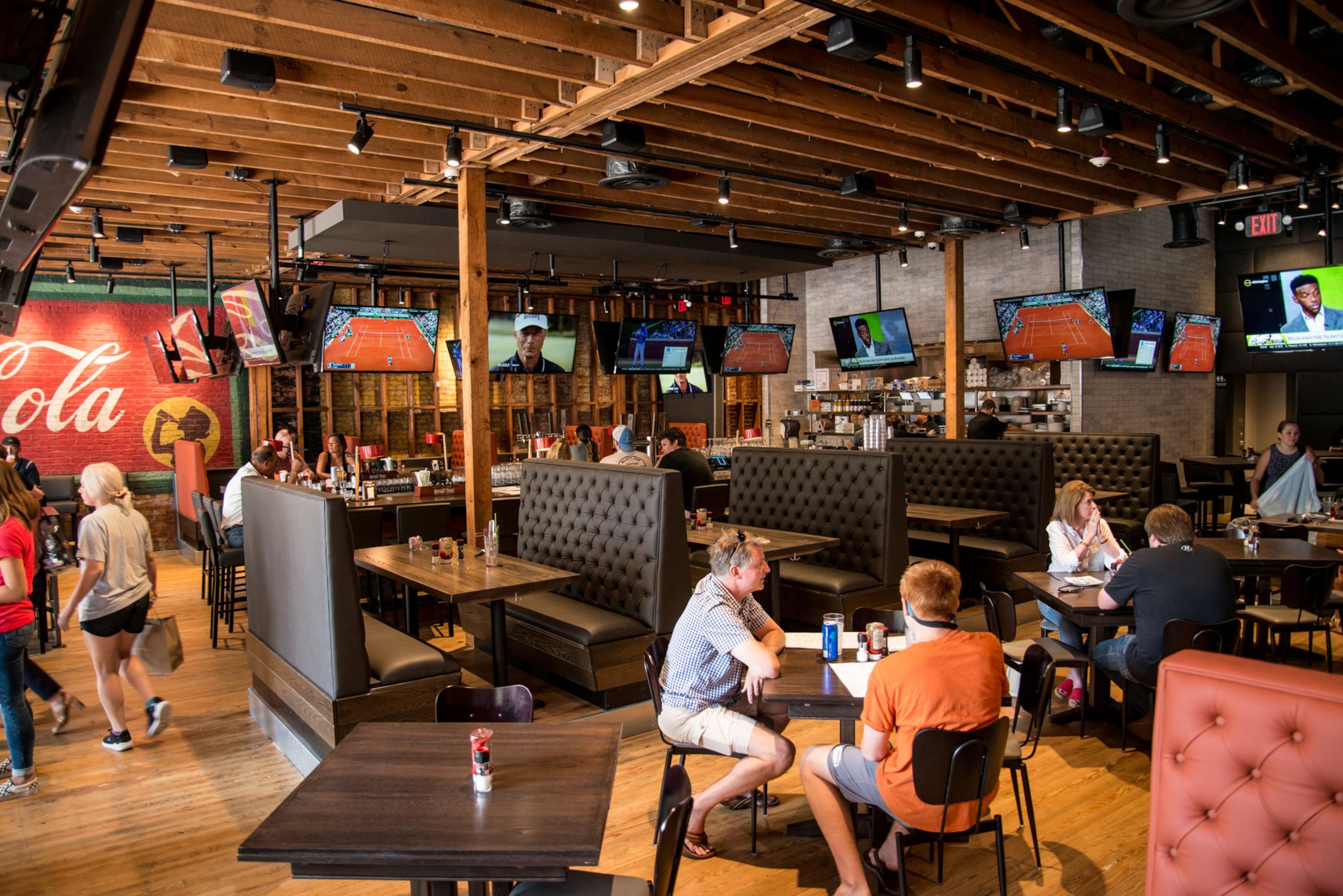 Loyal Tavern in Roswell. Photo credit- Mia Yakel.