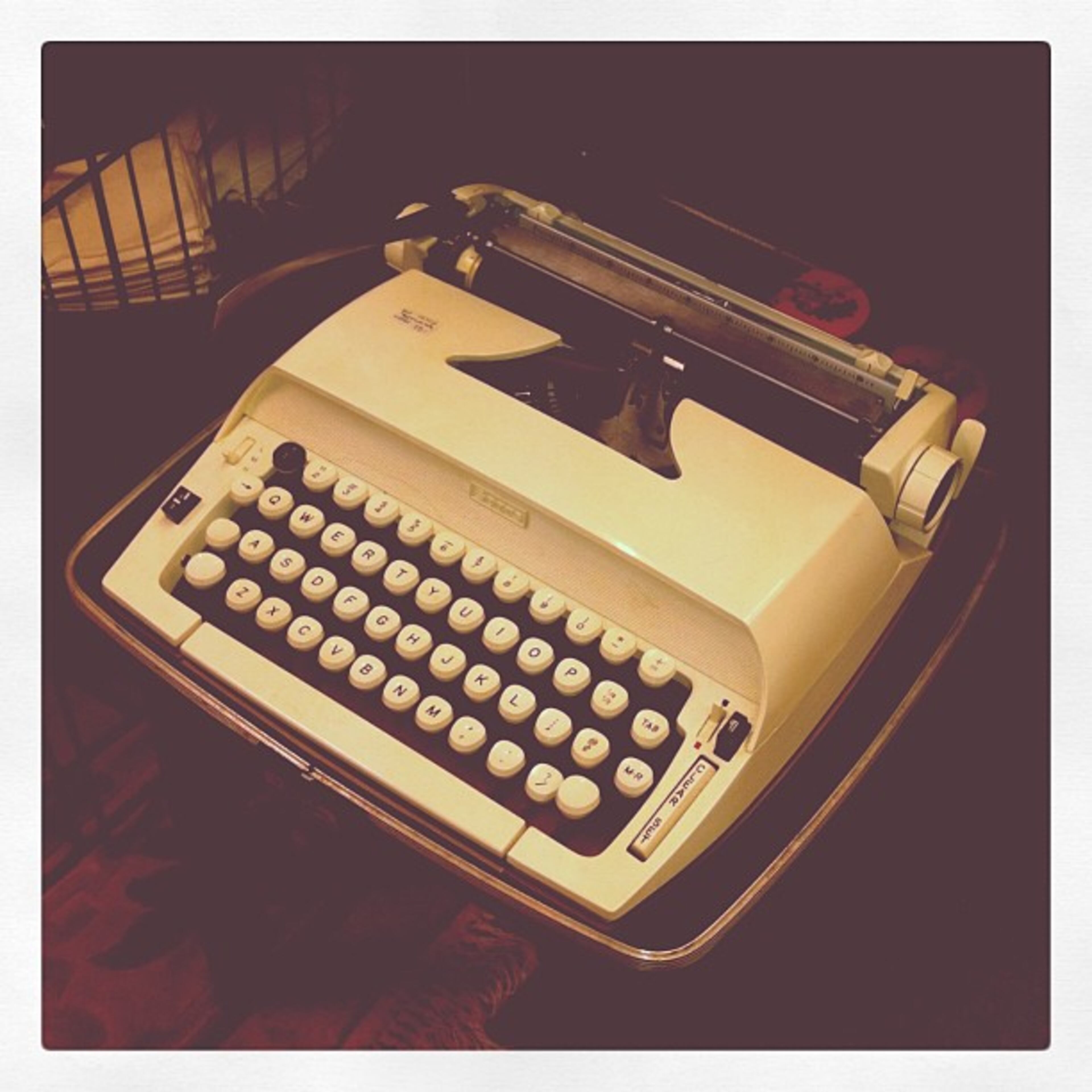Did anyone else on here learn to type on one of these?! #vintage #typewriter #geny #millenials #genx #traditionalists #mobile #whiteout #antiqueshop #mariettasquare #tasteofmarietta -- @ginamcclendon
