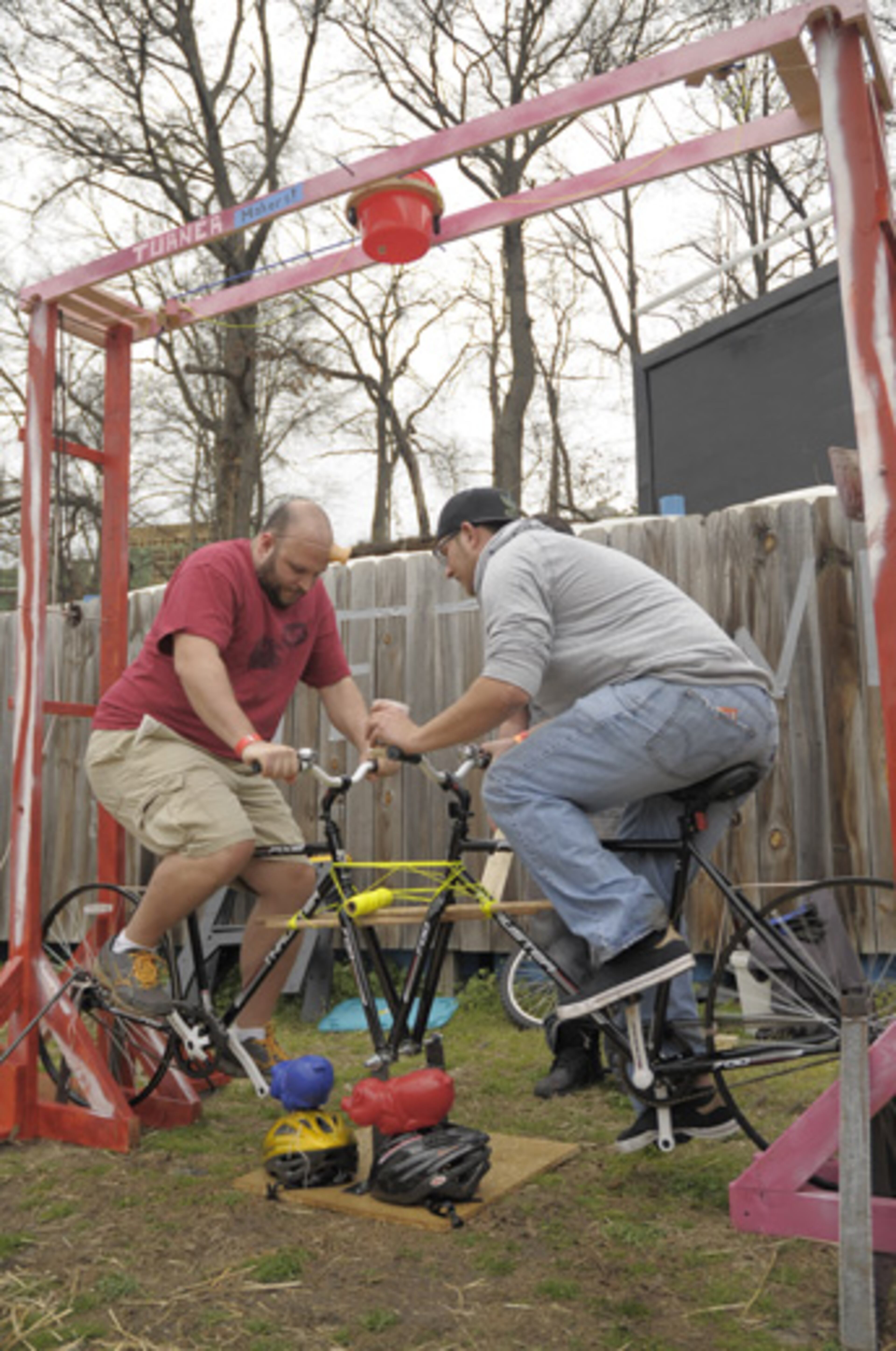 Here are some more photos from the 14th Annual BaconFest.