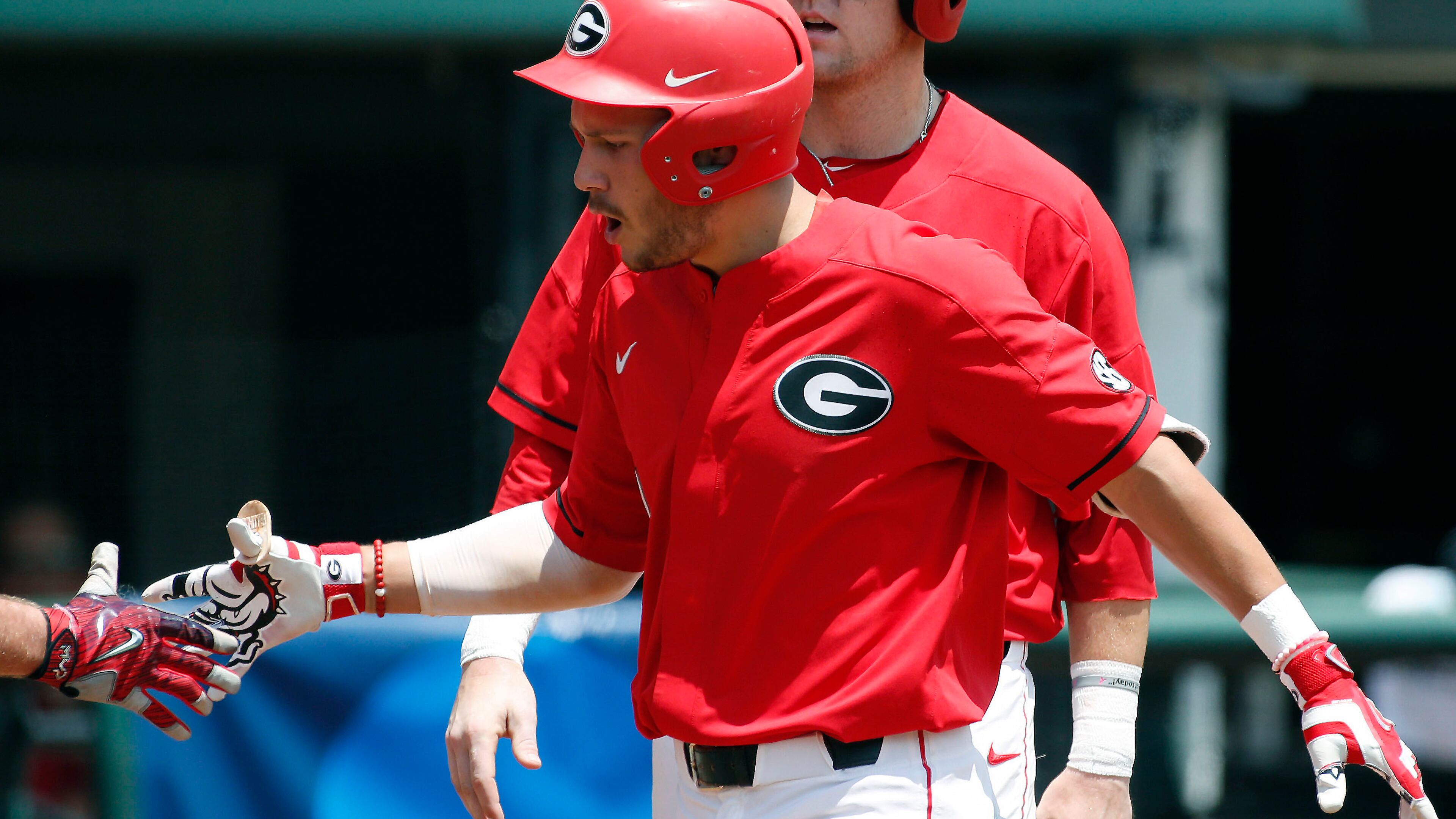 Georgia's Cam Shepherd (7).