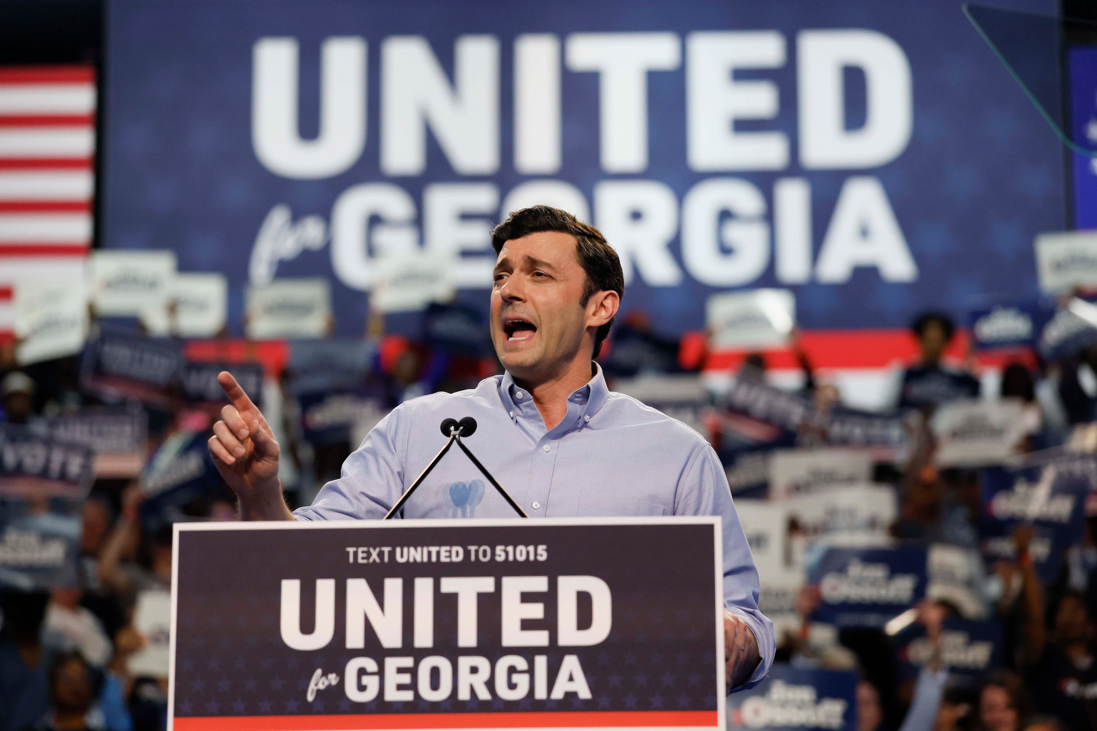 U.S. Sen. Jon Ossoff speaks to supporters during a Democratic campaign rally at The Arena at Southlake on Wednesday, Oct. 28, 2026. He was joined by former President Barack Obama and gubernatorial nominee Keisha Lance (Miguel Martinez/AJC)