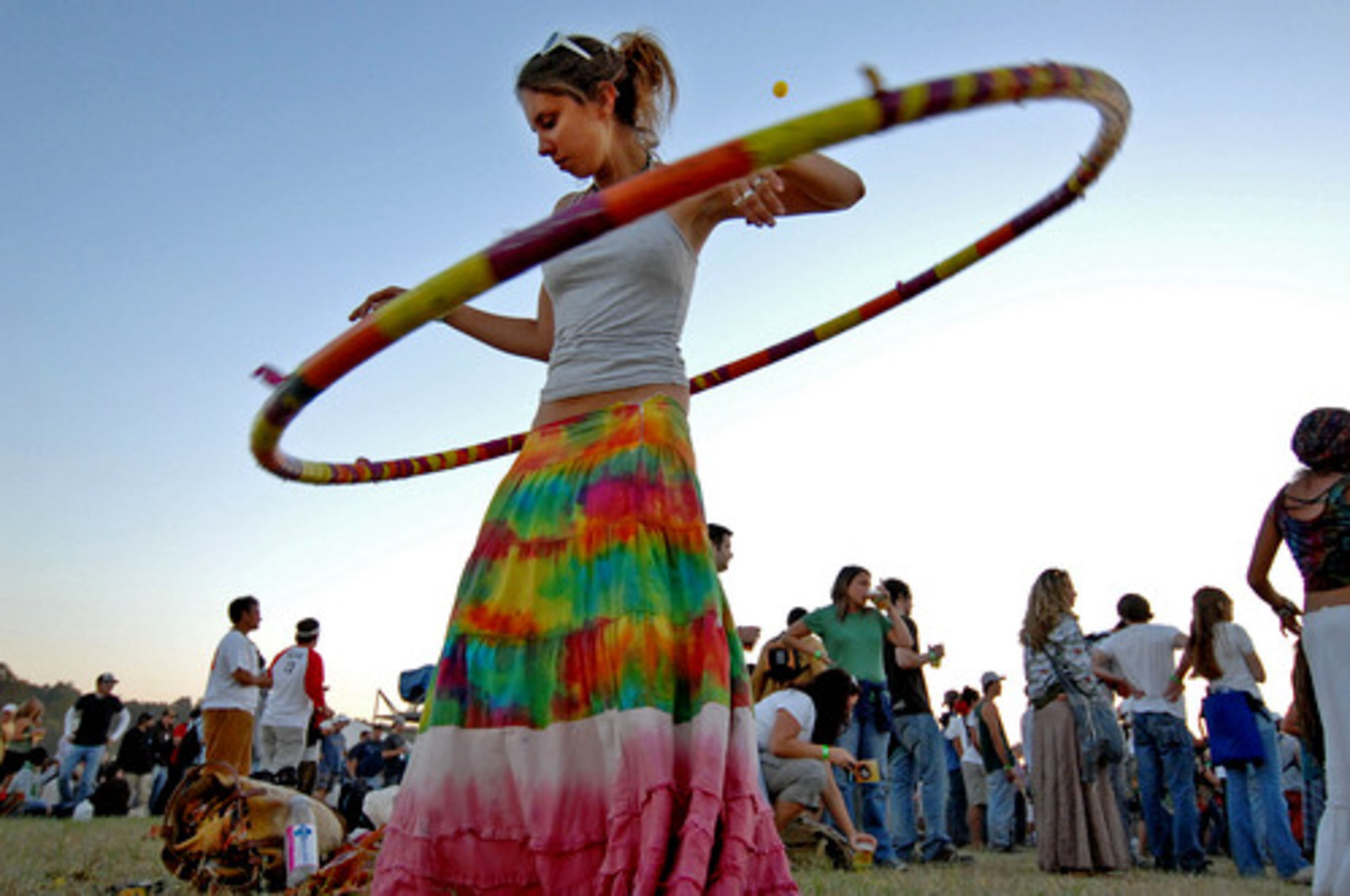 Rachael Clement, of St. Petersburg, grooves to the music of Thievery Corporation.