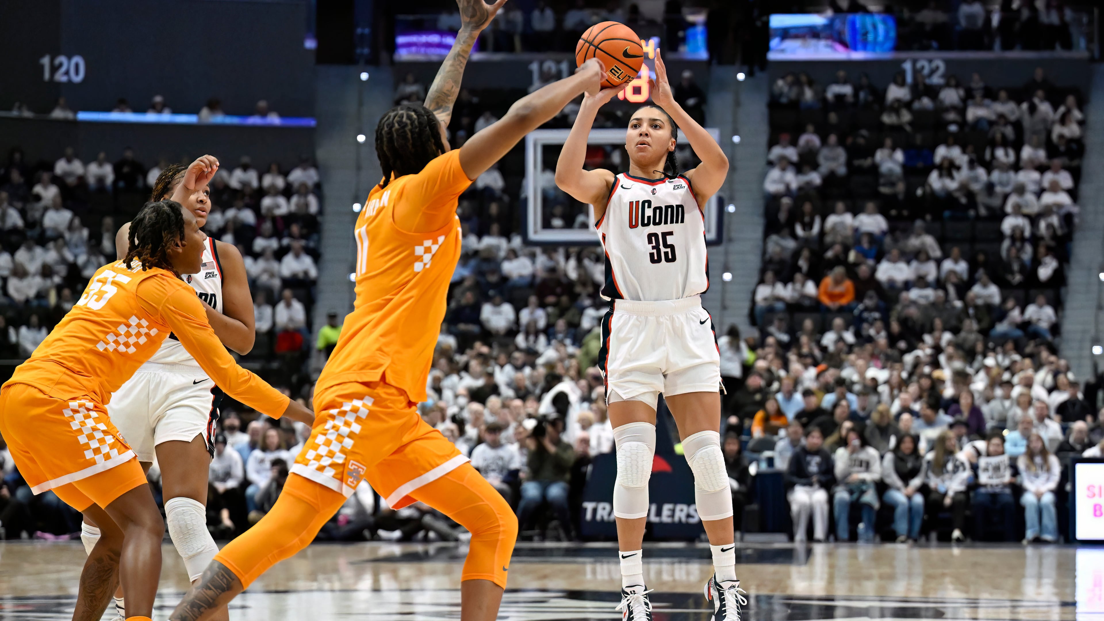 UConn guard Azzi Fudd (35) shoots in the first half of an NCAA college basketball game against Tennessee, Sunday, Feb. 1, 2026, in Hartford, Conn. (AP Photo/Jessica Hill)