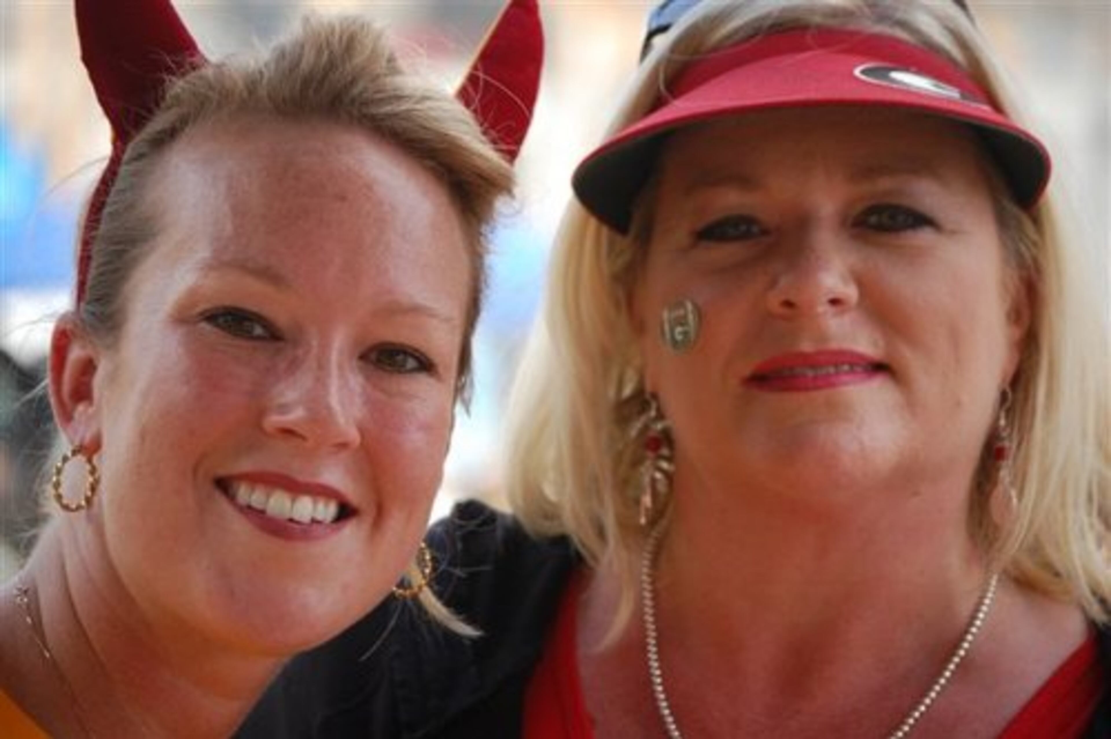 Adrian Wendt (AZ) & Jenifer Germer (GA) prove Sun Devils and Dawgs can get along!