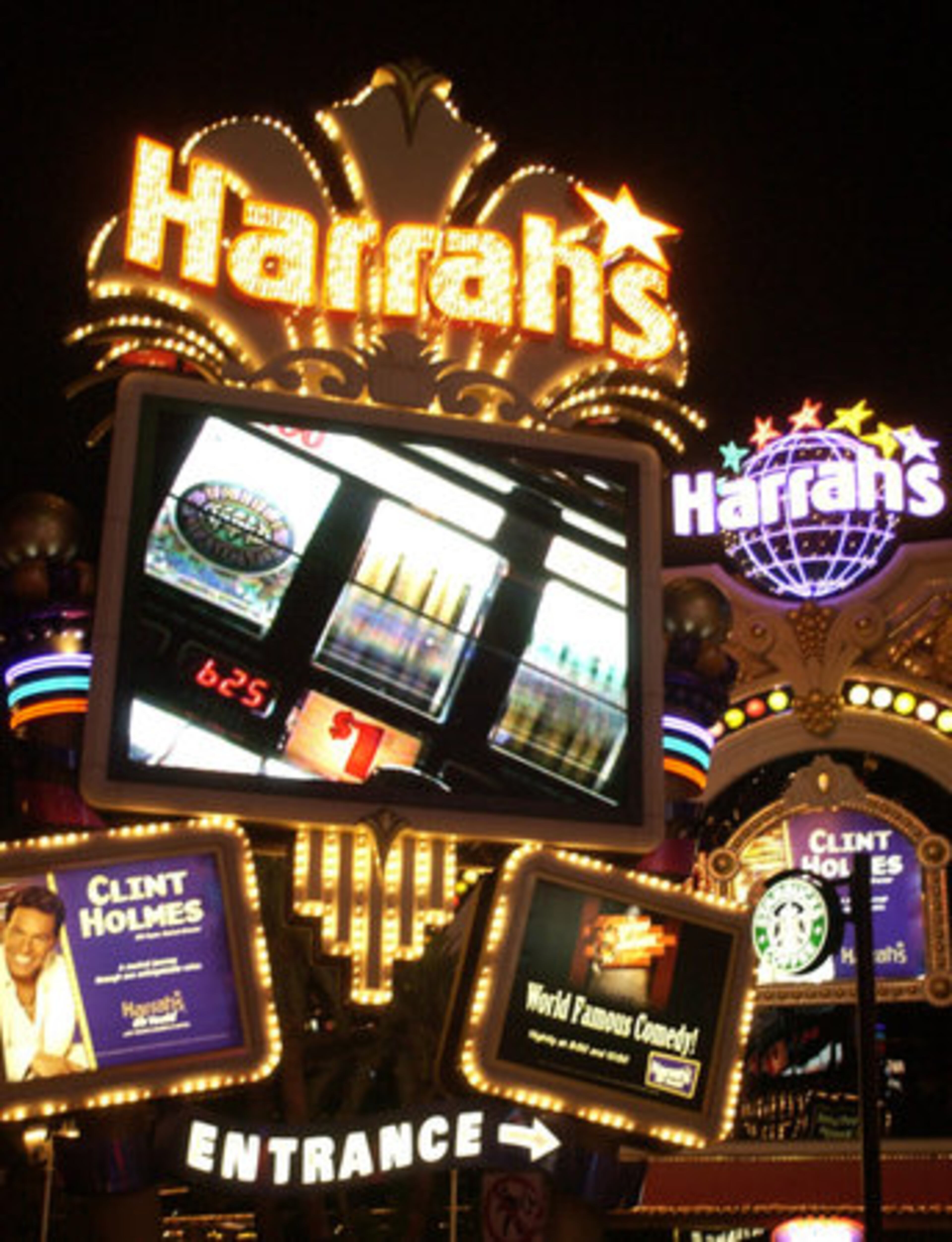 CASINOS SUCH as Harrah's can minimize the cost of your stay with discounted hotels rooms and more, provided you join their loyal customer club.