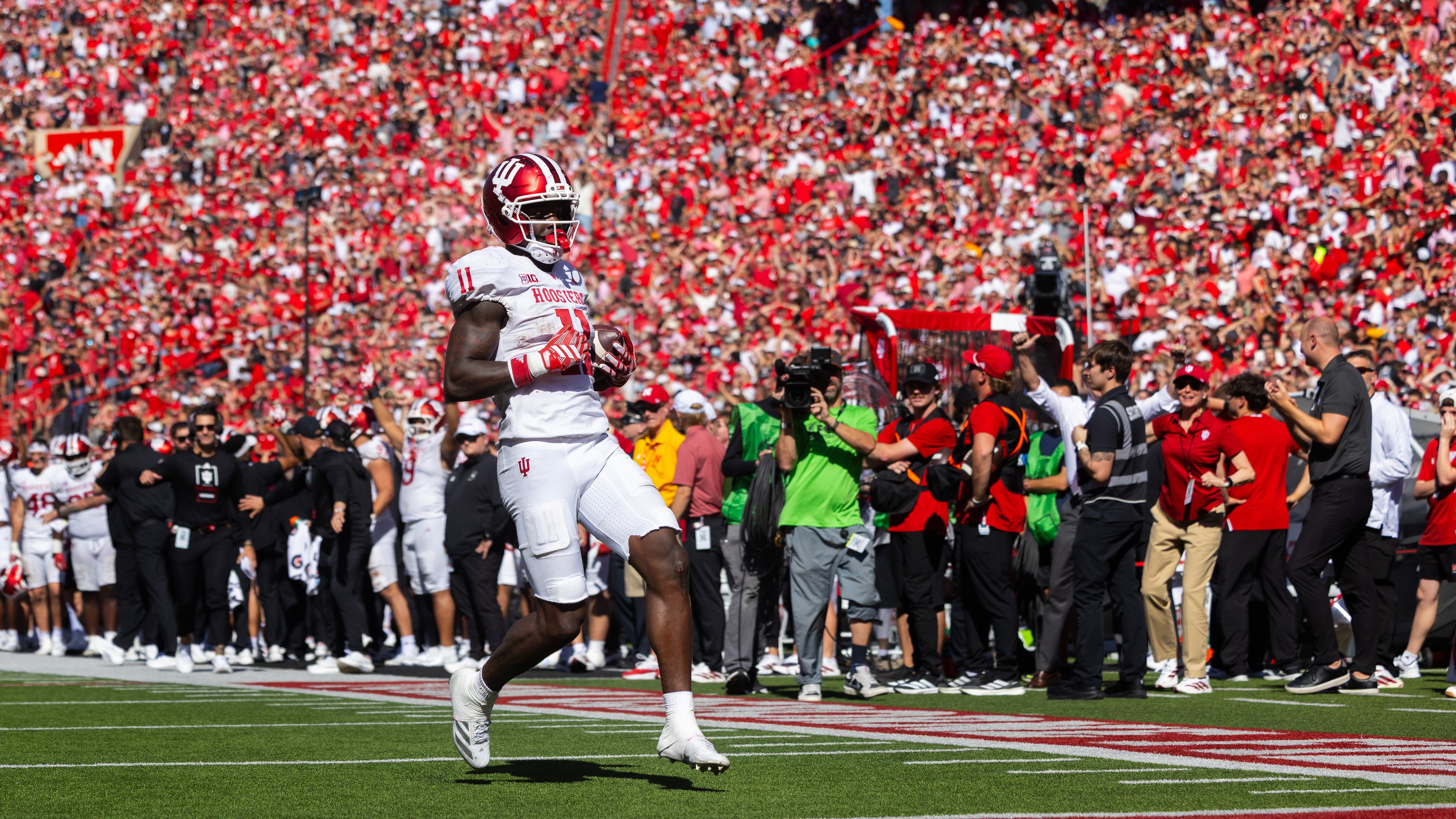 Indiana's Nick Marsh (11) runs in a touchdown against Nebraska during the second half of an NCAA college football game Saturday, Oct. 10, 2026, in Lincoln, Neb. (AP Photo/Rebecca S. Gratz)