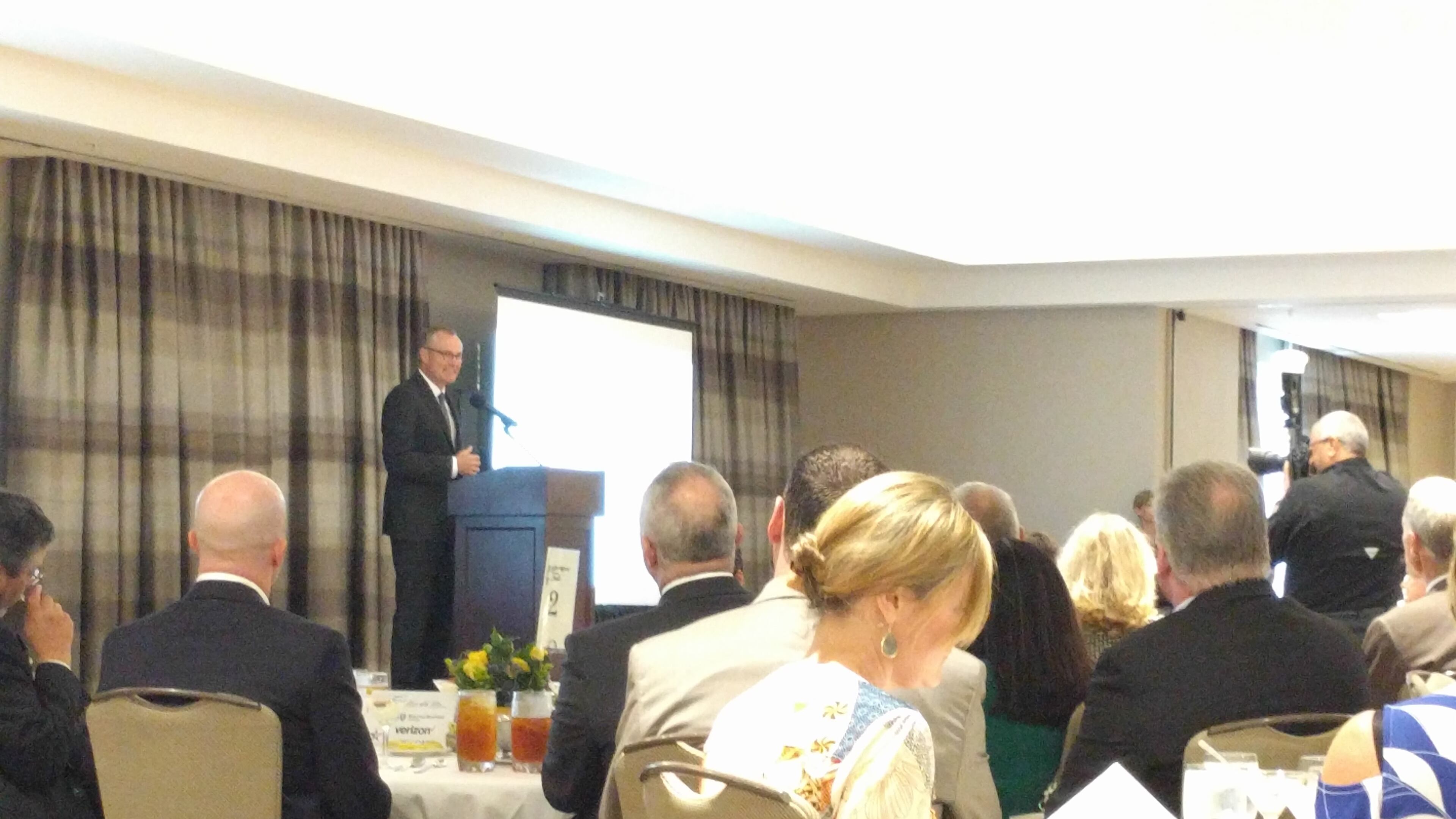 June 21, 2017 -- Dunwoody -- Lt. Gov. Casey Cagle speaks at the charter system awards banquet