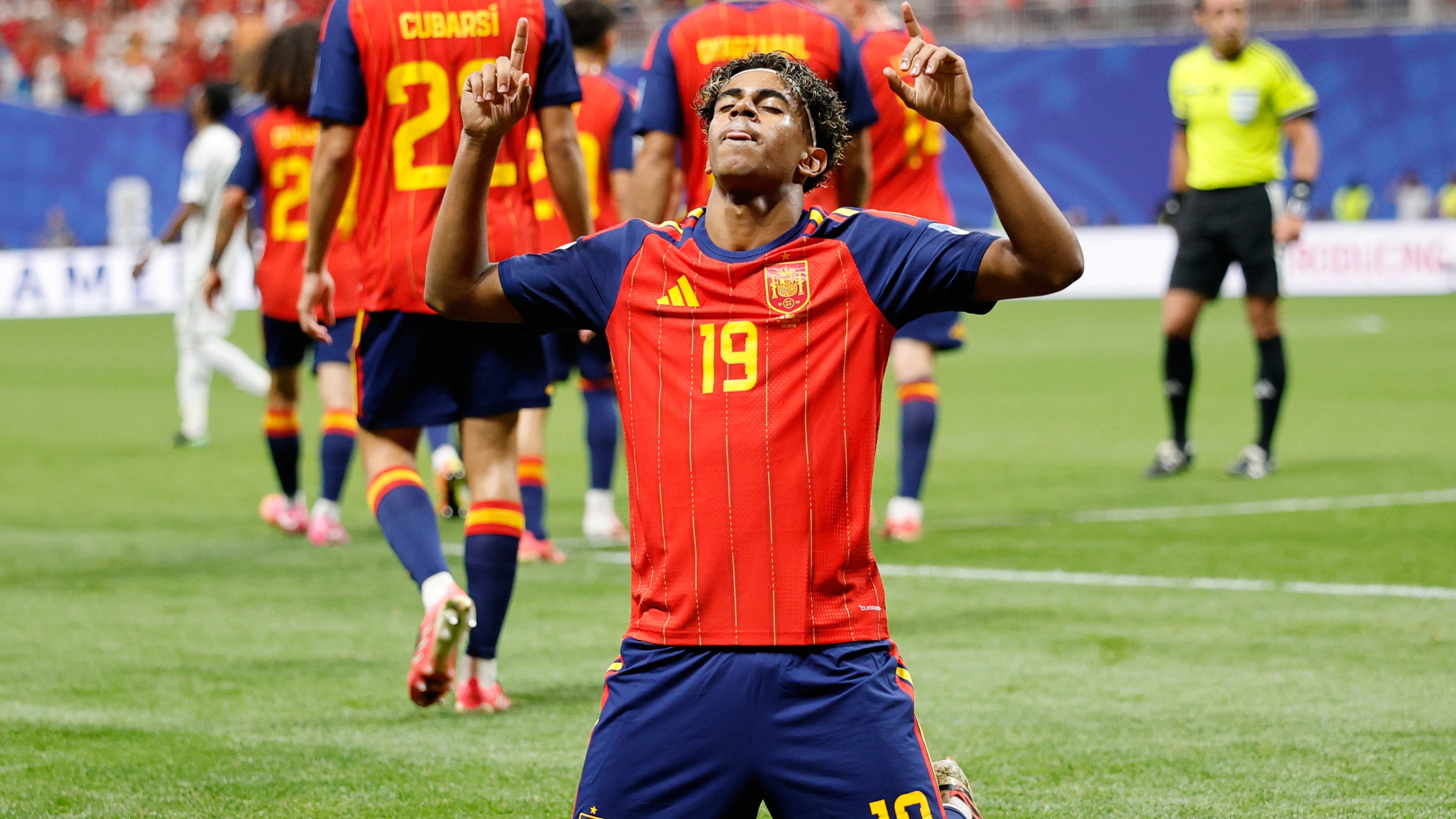 Spain's Lamine Yamal celebrates after scoring his side's opening goal during the World Cup Group H soccer match between Spain and Saudi Arabia in Atlanta, Sunday, June 21, 2026. (AP Photo/Erik S.Lesser)