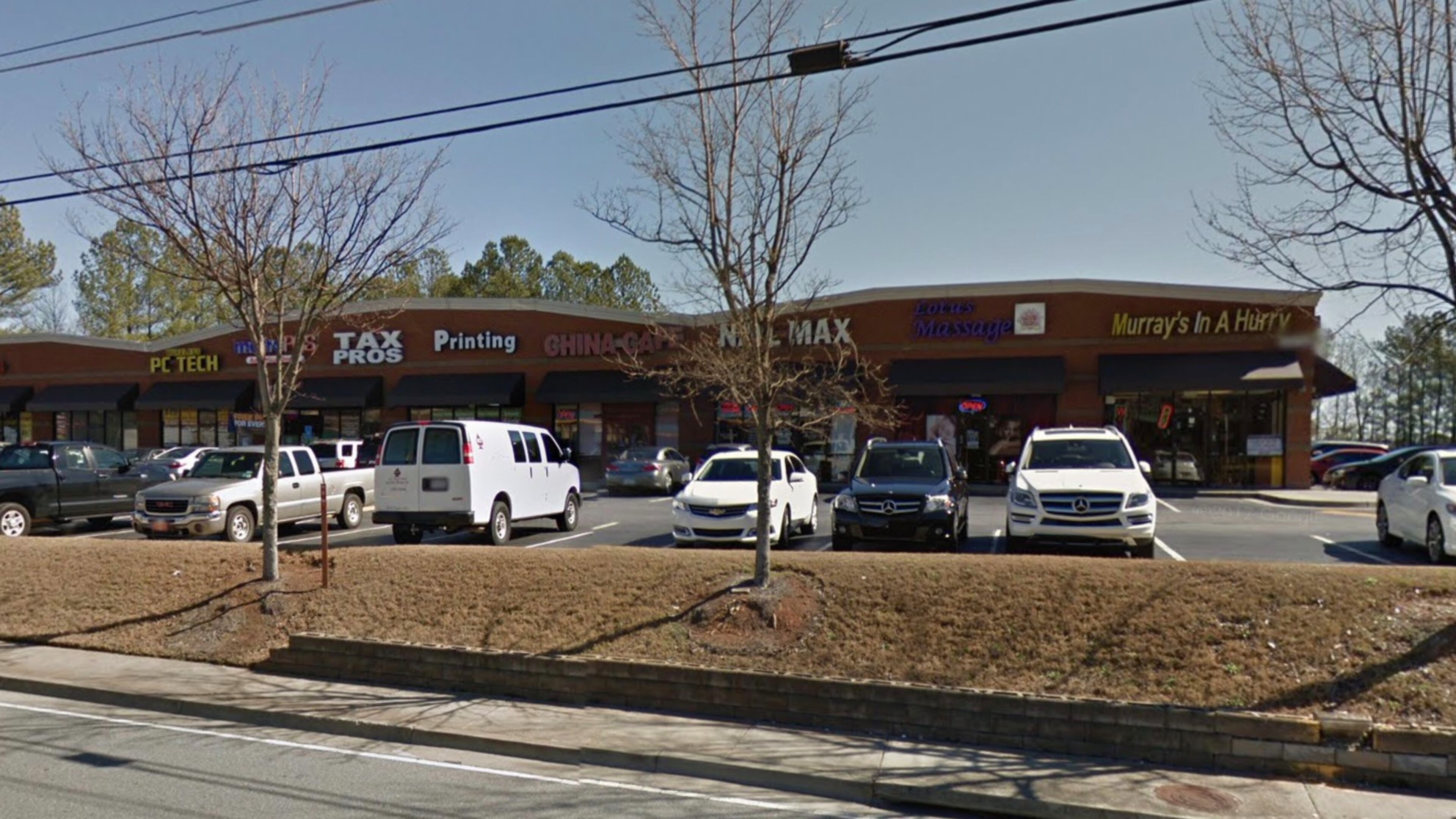 The Duluth City Council has approved a request for a special use permit to operate a title loan business at 3940 Peachtree Industrial Boulevard. Google Maps