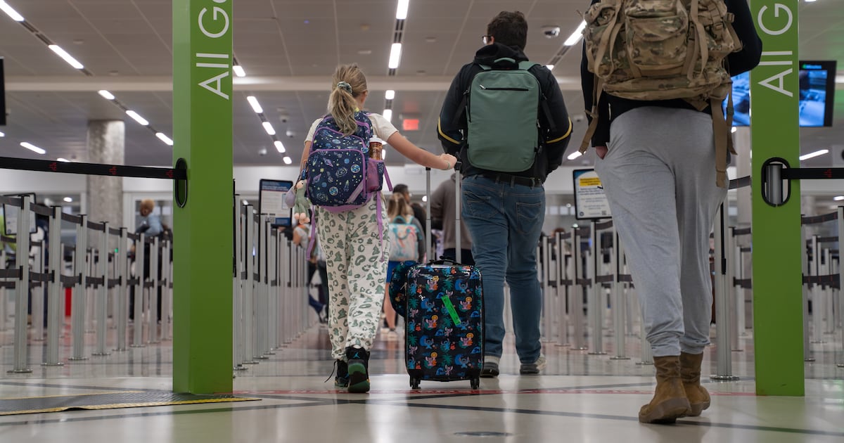 Ebola screening is expanding to the Atlanta airport