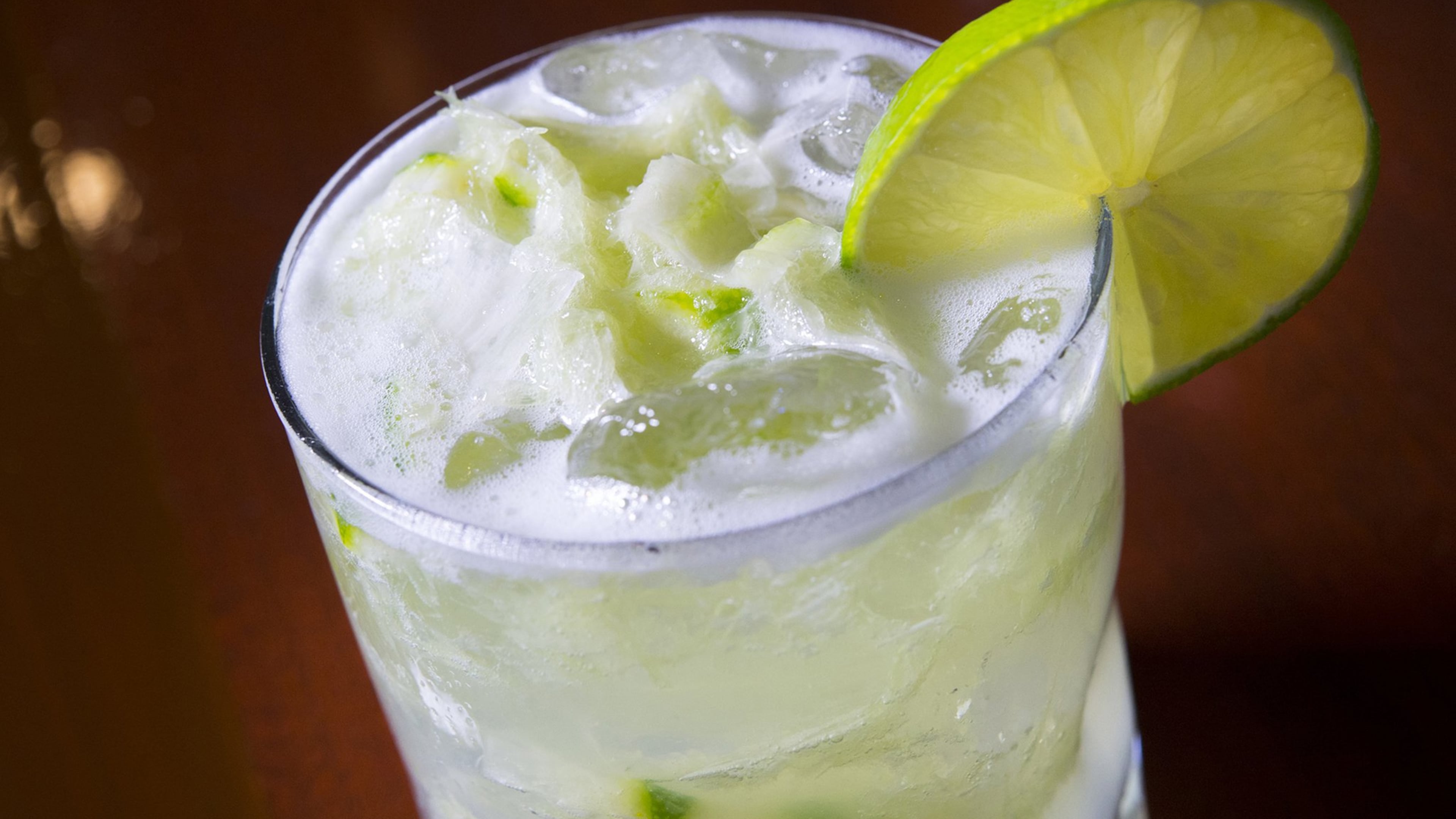 Edson Ludwig makes a caipirinha cocktail at Porto do Sul, a Brazilian restaurant in Overland Park. (Tammy Ljungblad/Kansas City Star/TNS)