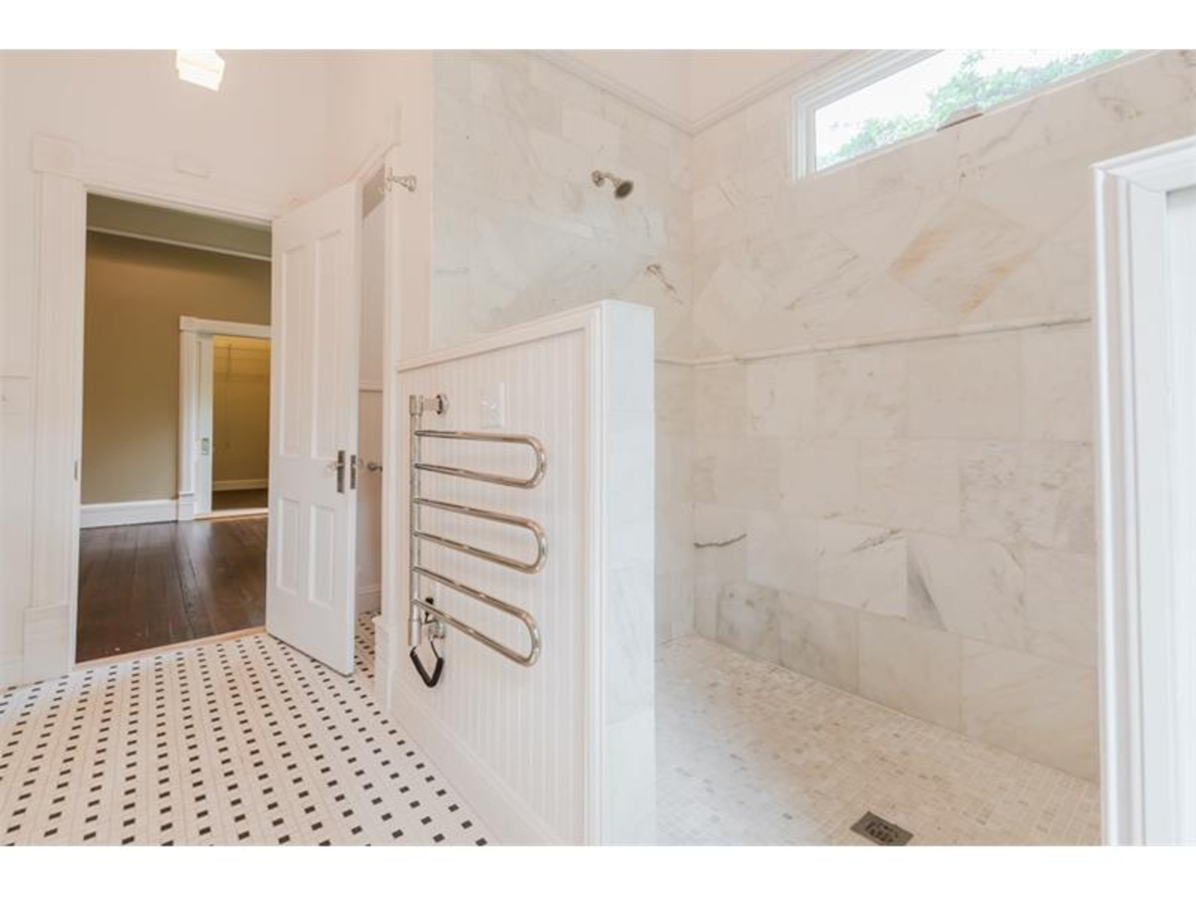 This spacious Grant Park home is completely renovated with modern conveniencies and energy efficiency. Located at 817 Cherokee Avenue, the home features working fireplaces, a claw foot tub, heart pine floors, a new chef's kitchen and a huge covered rear deck. And "Walking Dead" fans might remember this historic home was used as Rick Grimes’ residence in the very first episode. Visit virgentrealty.com to learn more about this listing.