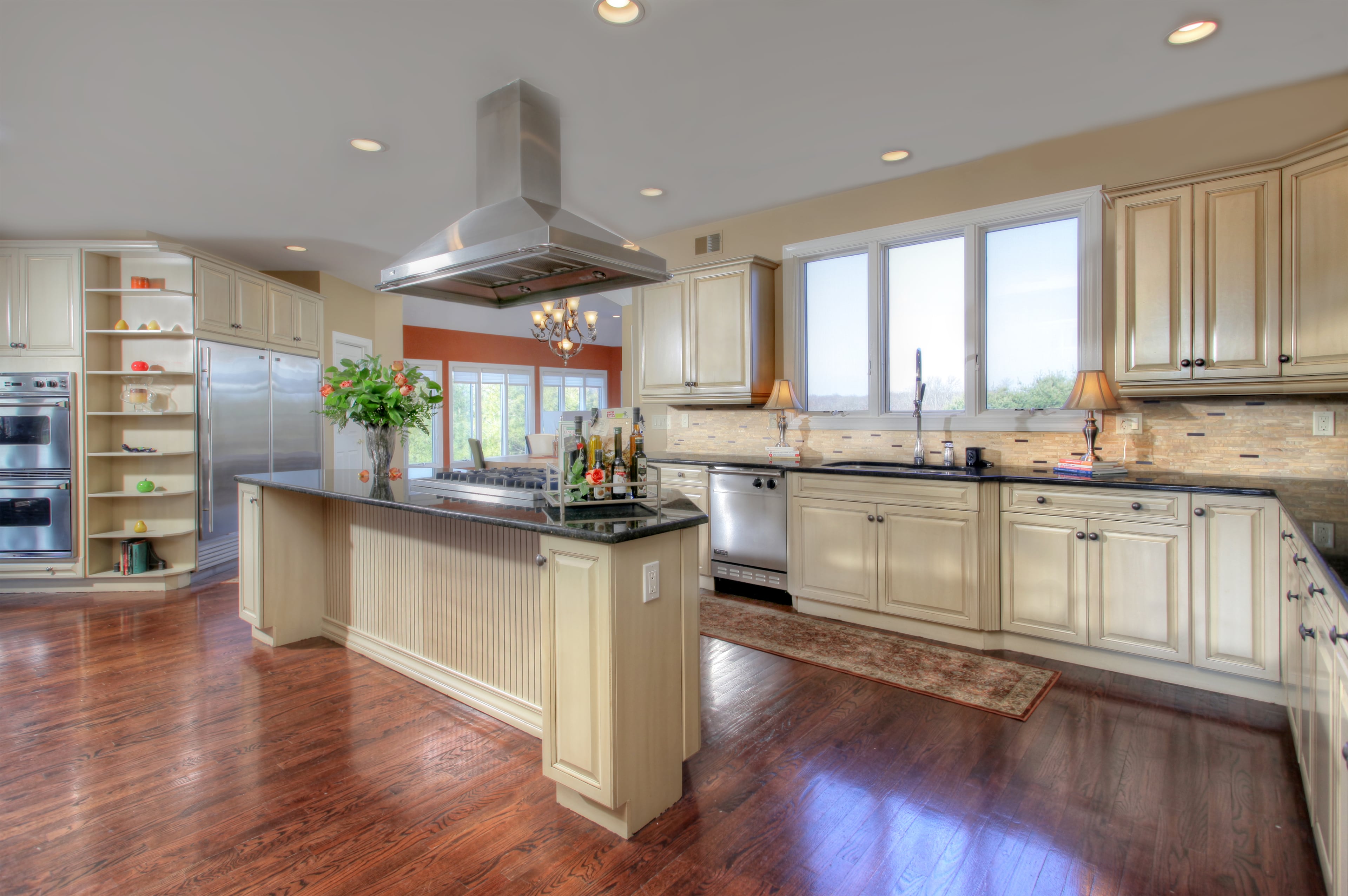 Take a look inside Queen Latifah's 7,000-square-foot New Jersey home that is on the market. According to the Coldwell Banker site, Latifah fell in love with the Colts Neck area, and the home is an escape. Robin Jackson represents the property and is affiliated with the Princeton office of Coldwell Banker Residential Brokerage in New Jersey and Rockland County, N.Y. For more information, visit http://blog.coldwellbanker.com/queen-latifahs-new-jersey-home-hits-market/.