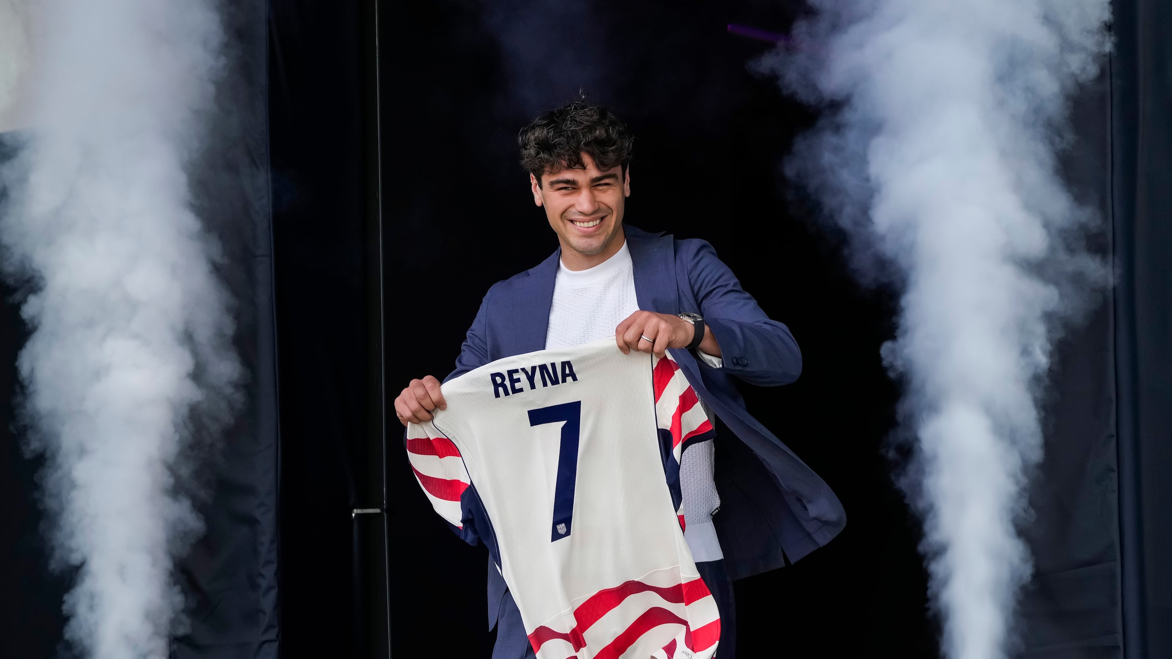 Midfielder Giovanni Reyna of the United States men's national soccer team is presented during the announcement of the team roster on Tuesday, May 26, 2026, in New York City, ahead of the 2026 FIFA World Cup. (AP Photo/Eduardo Munoz Alvarez)